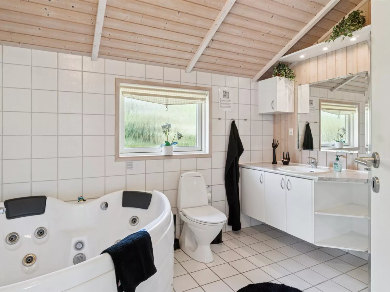 "Sophi" - 425m from the sea-Dedans