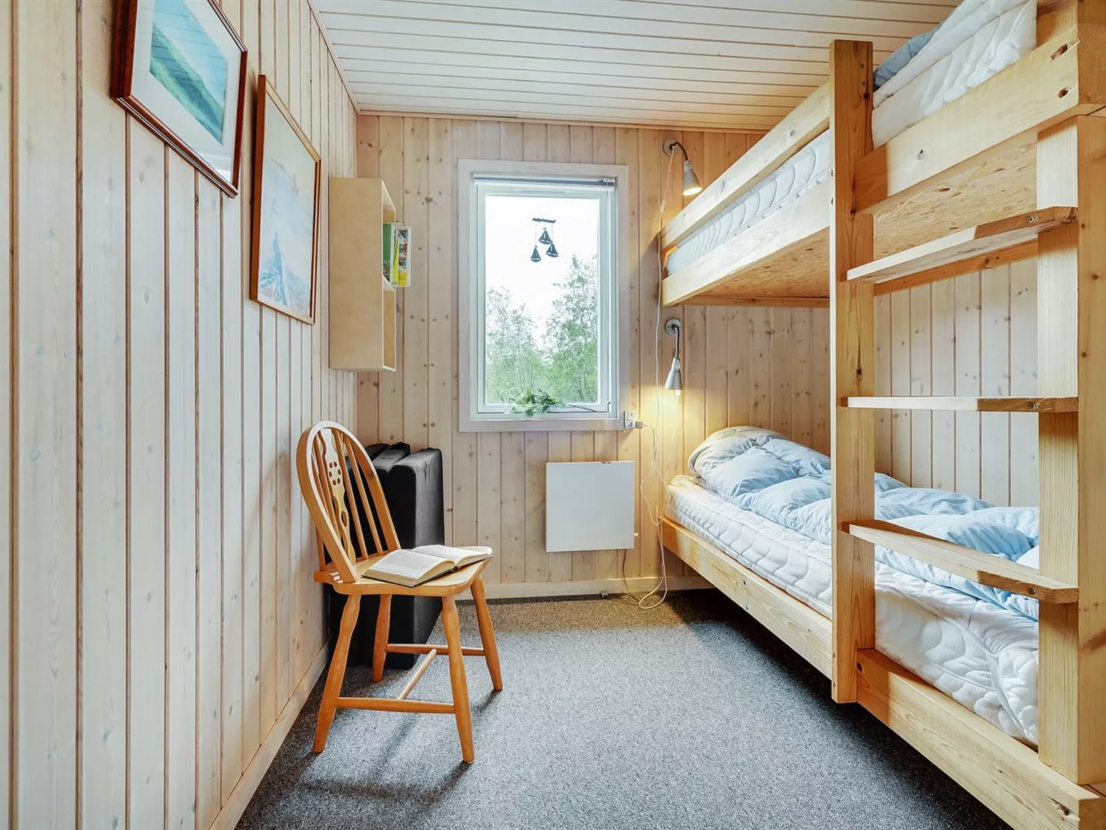 "Patrice" - 2km from the sea-Inside