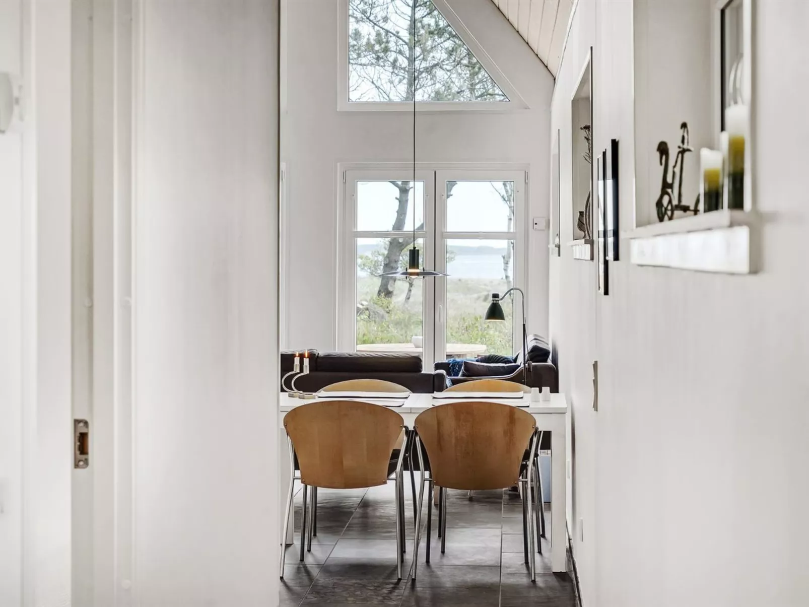 "Angelita" - 80m to the fjord-Inside