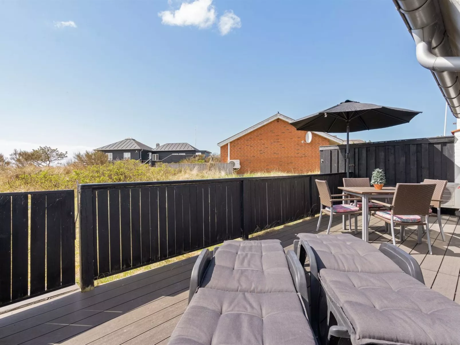 "Elmine" - 700m from the sea-Outside