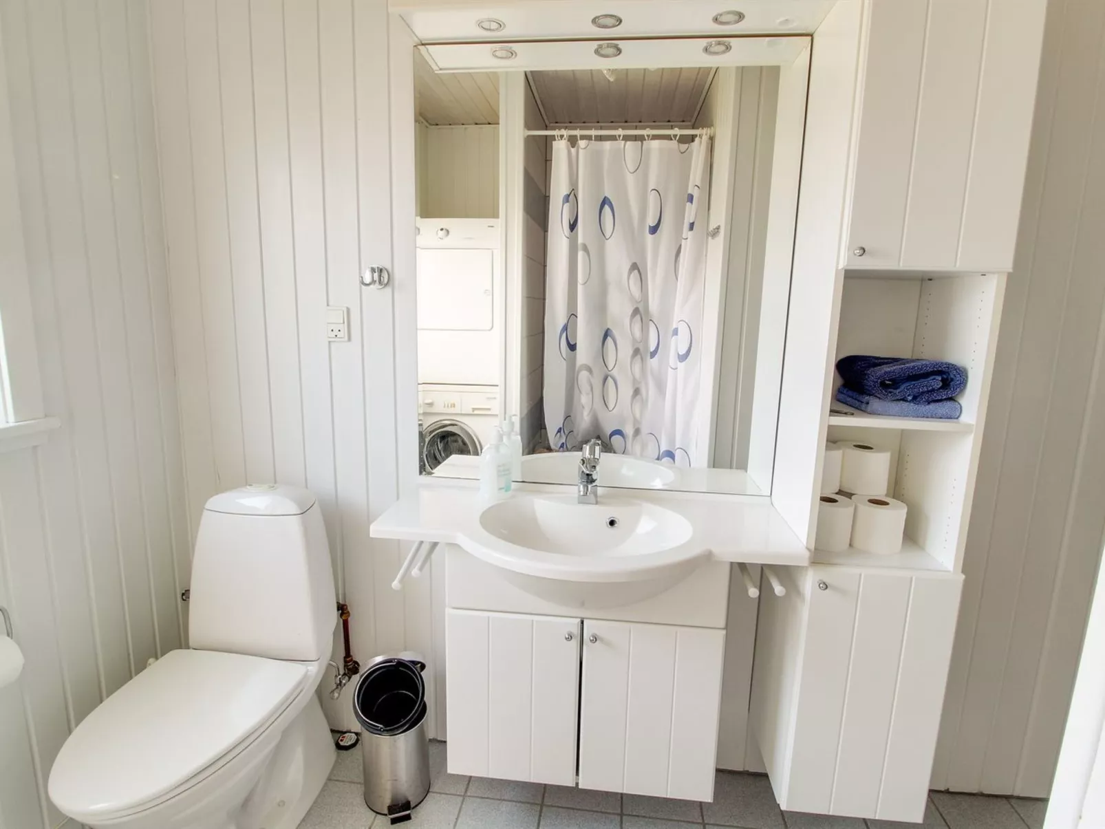 "Andine" - 1.2km from the sea-Inside