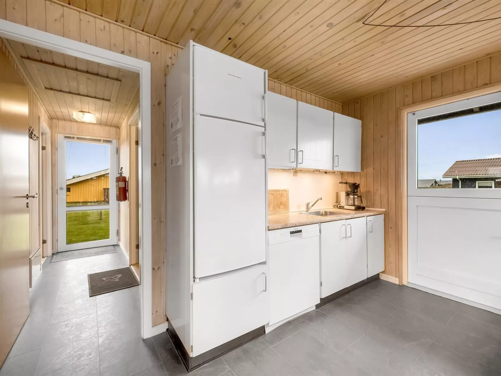 "Odmar" - 300m from the sea-Inside