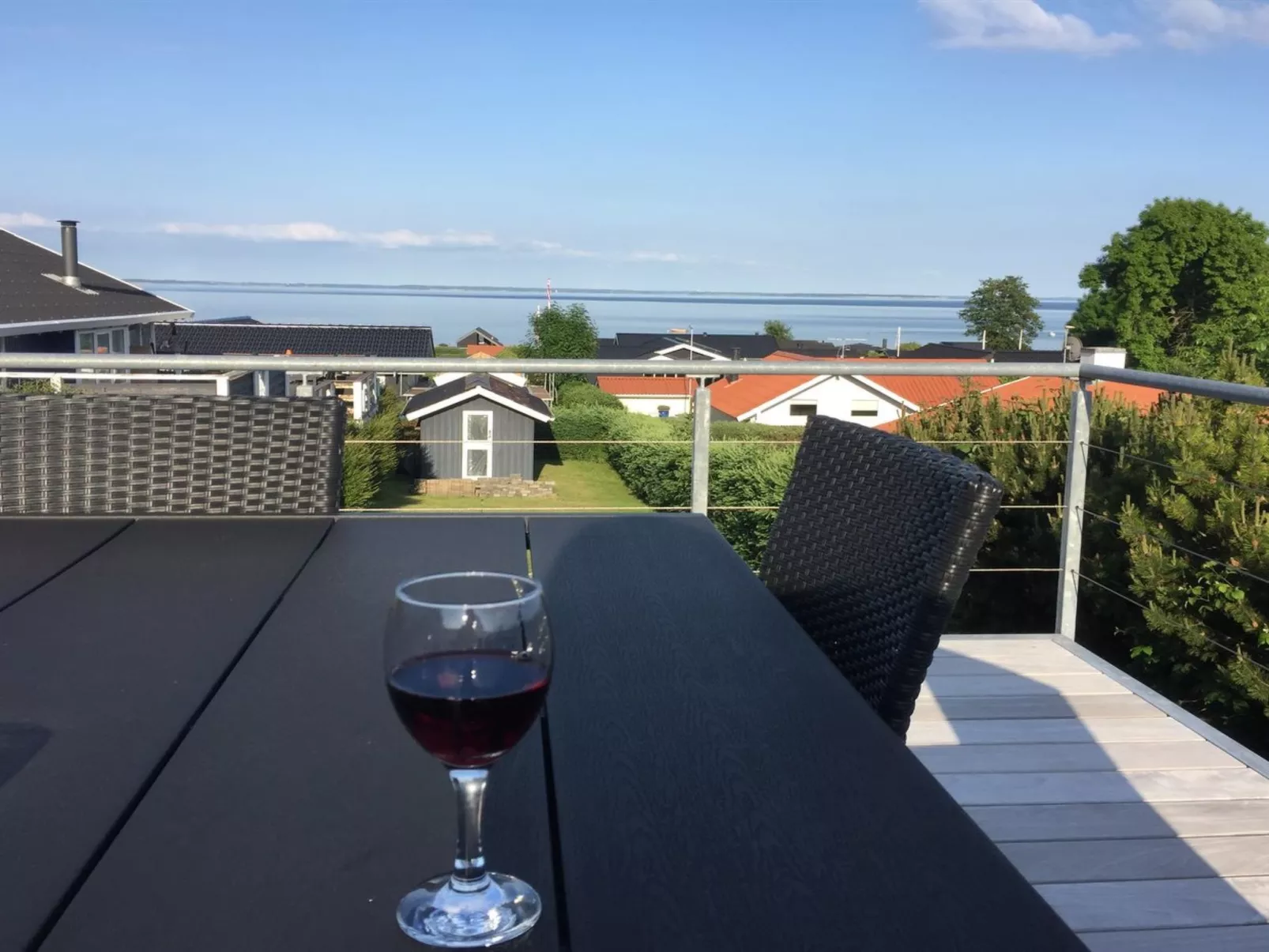 "Ebbeline" - 150m from the sea-Dehors