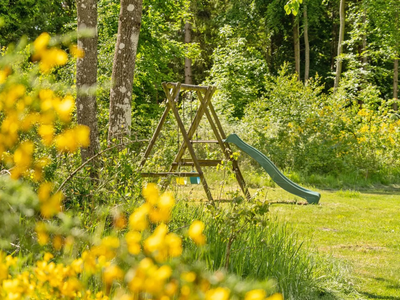 "Gunward" - 1.5km from the sea-Outside