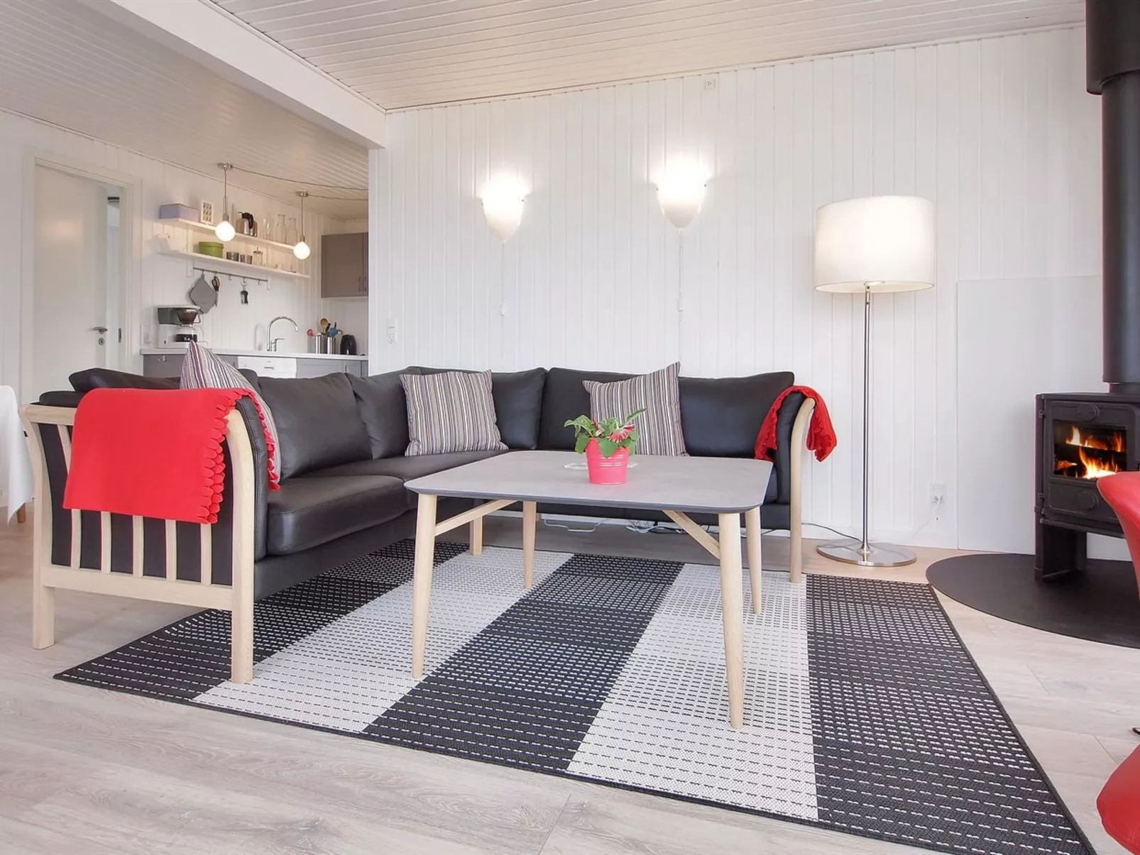 "Bertold" - 20m from the sea-Inside