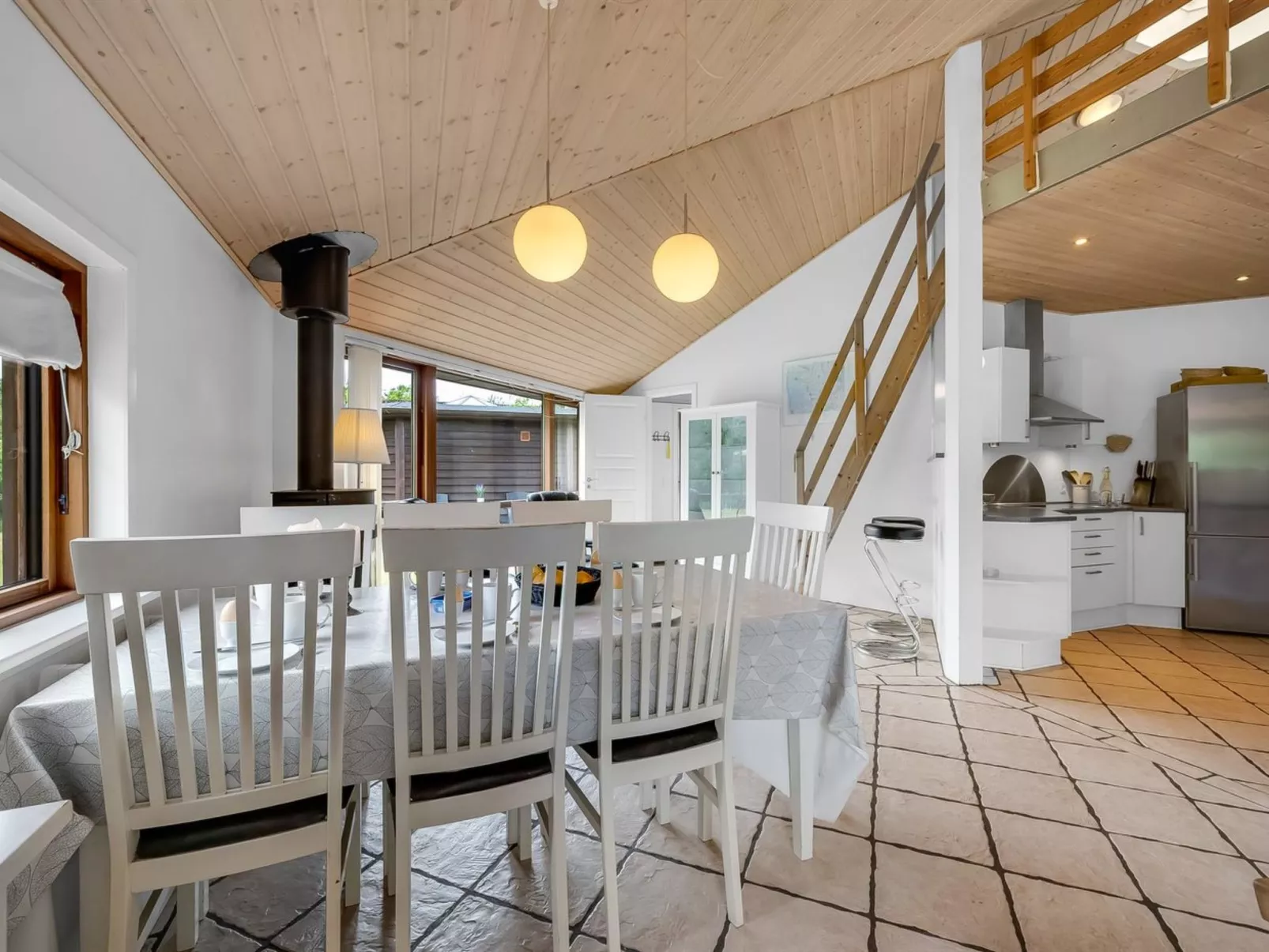 "Reiner" - 300m to the fjord-Dedans