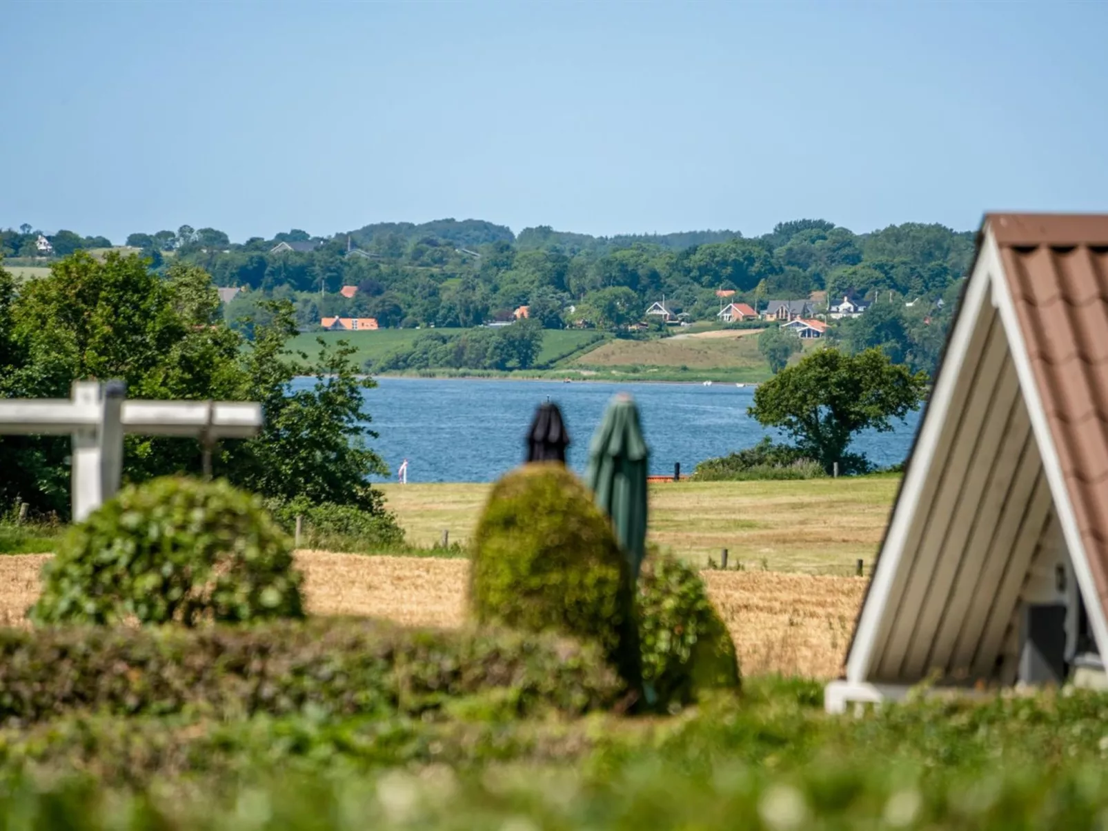 "Ofelia" - 500m to the fjord-Outside