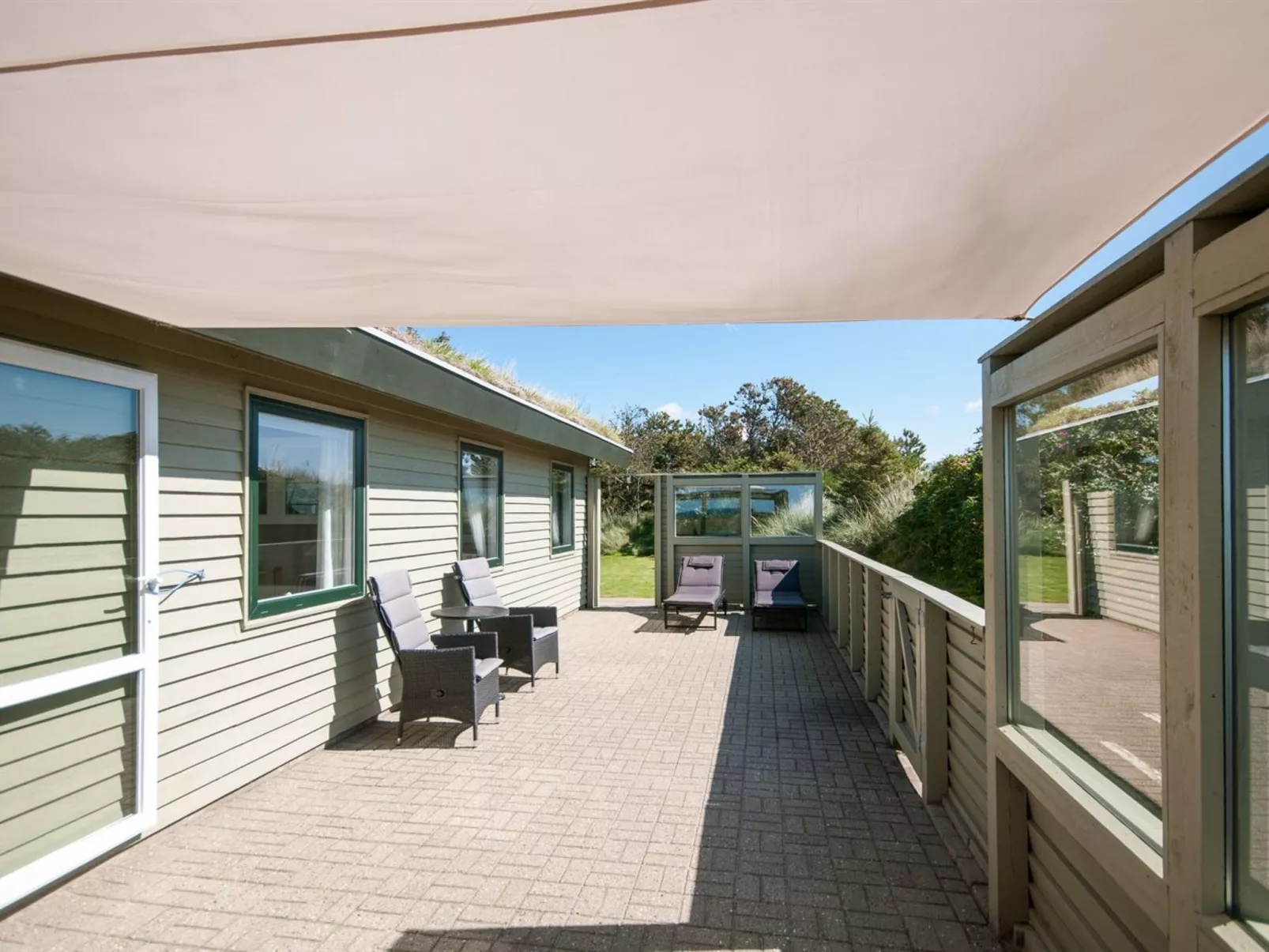 "Diuri" - 400m from the sea-Draußen