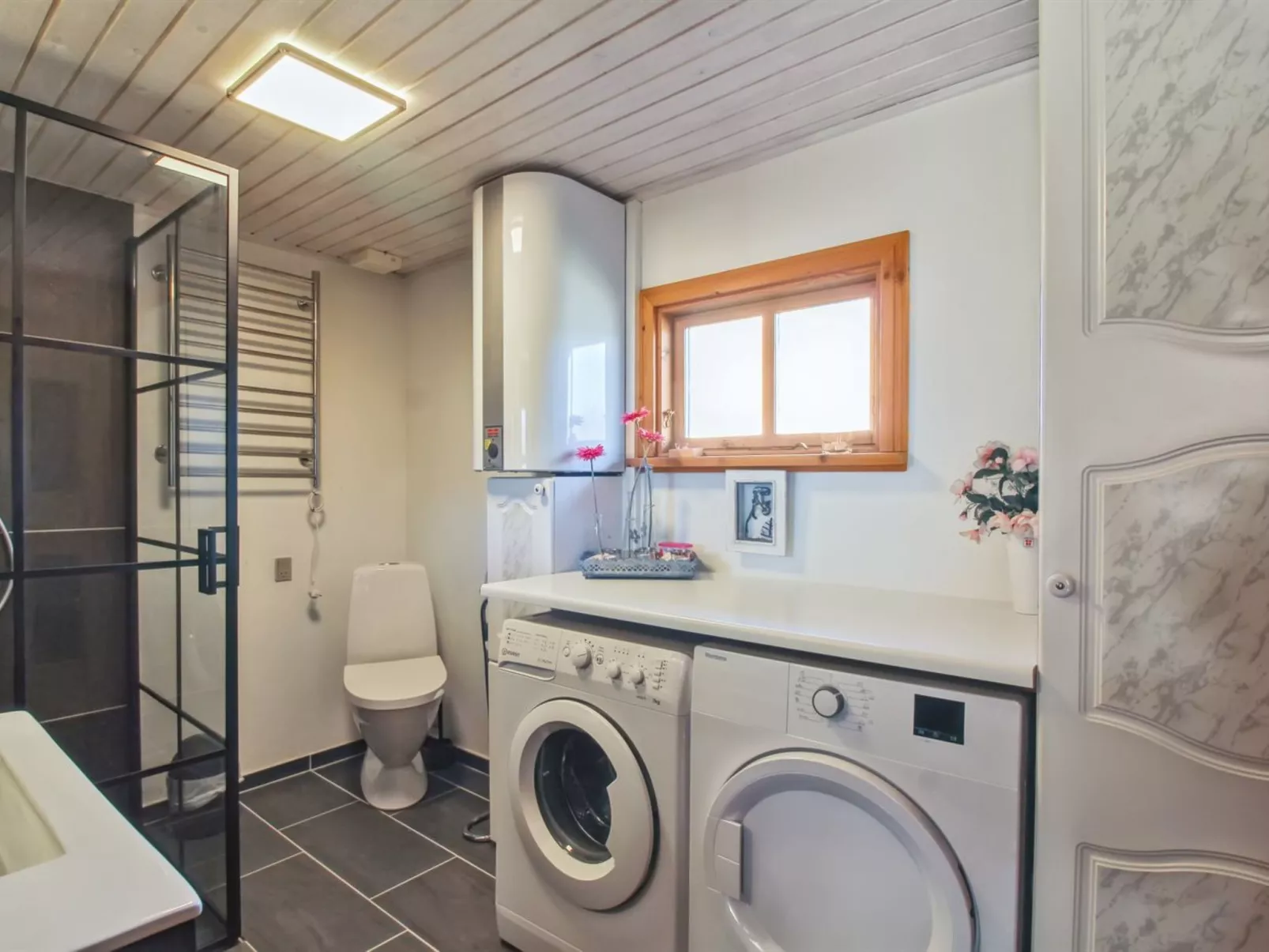 "Marite" - 200m from the sea-Inside