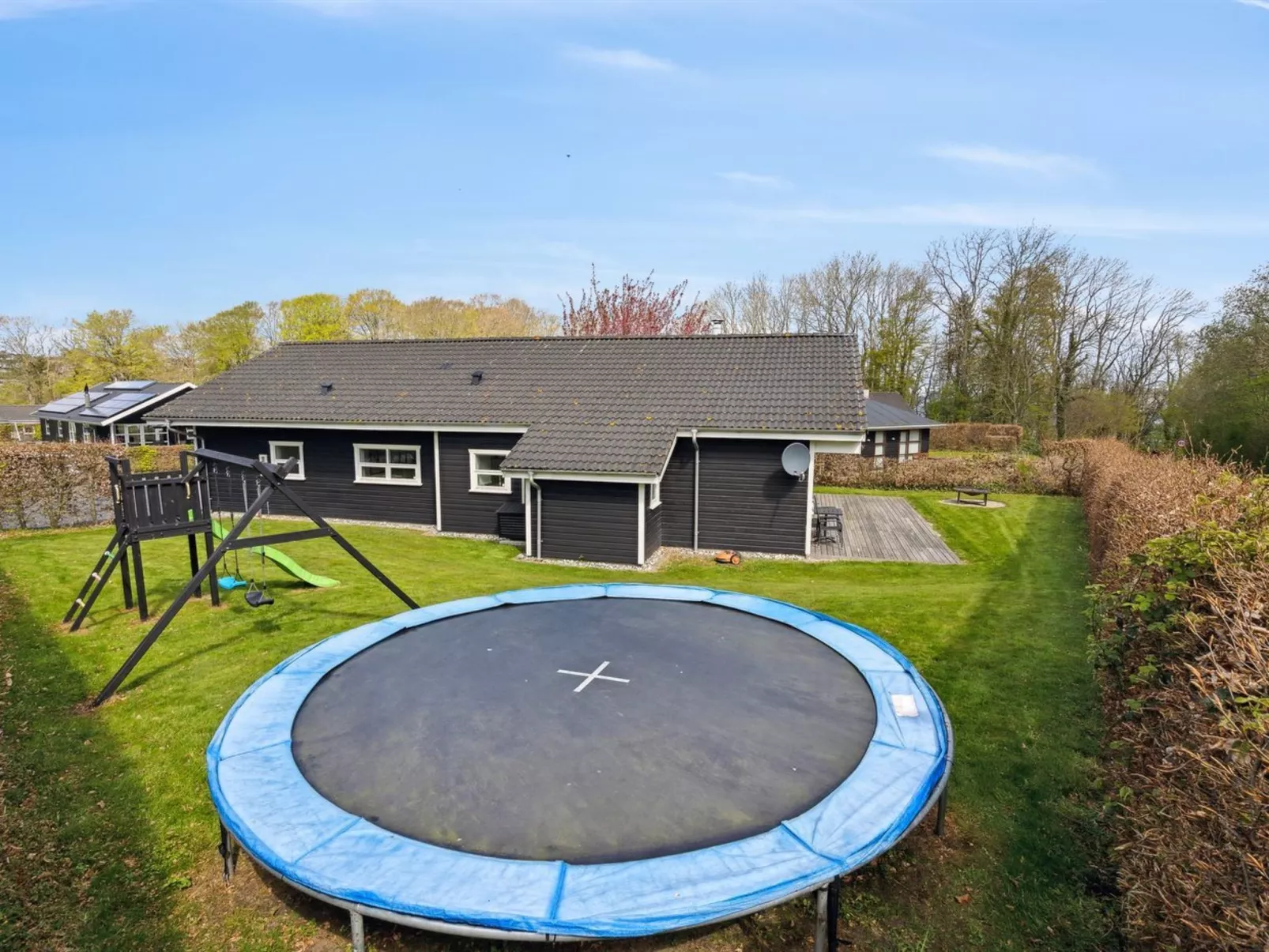 "Holmwith" - 200m from the sea-Draußen