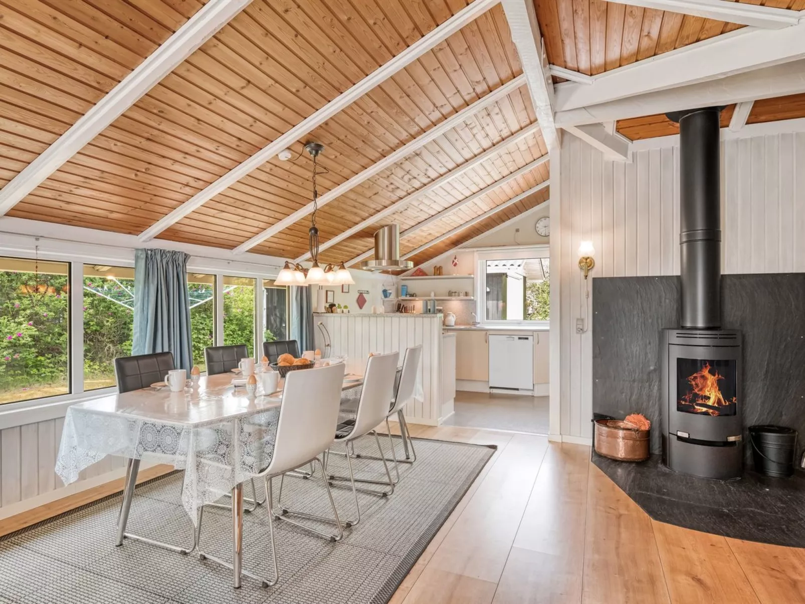 "Penka" - 550m to the fjord-Inside