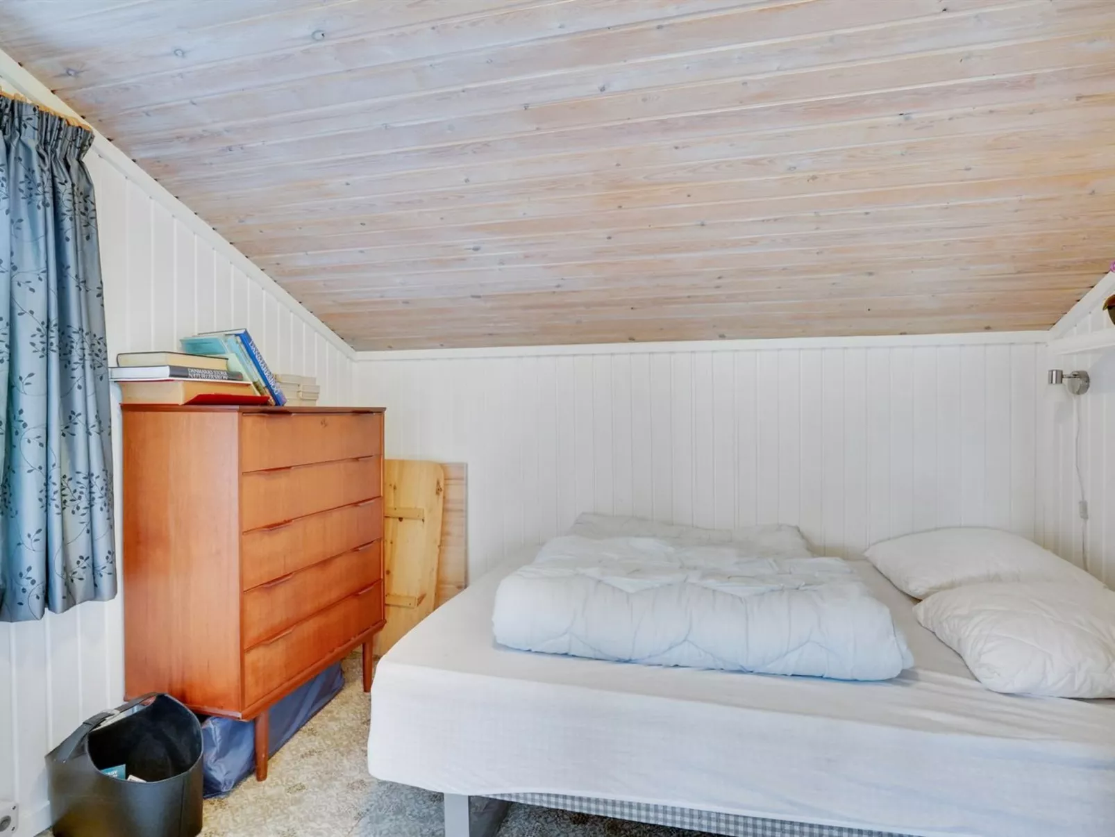 "Soraya" - 700m to the fjord-Inside