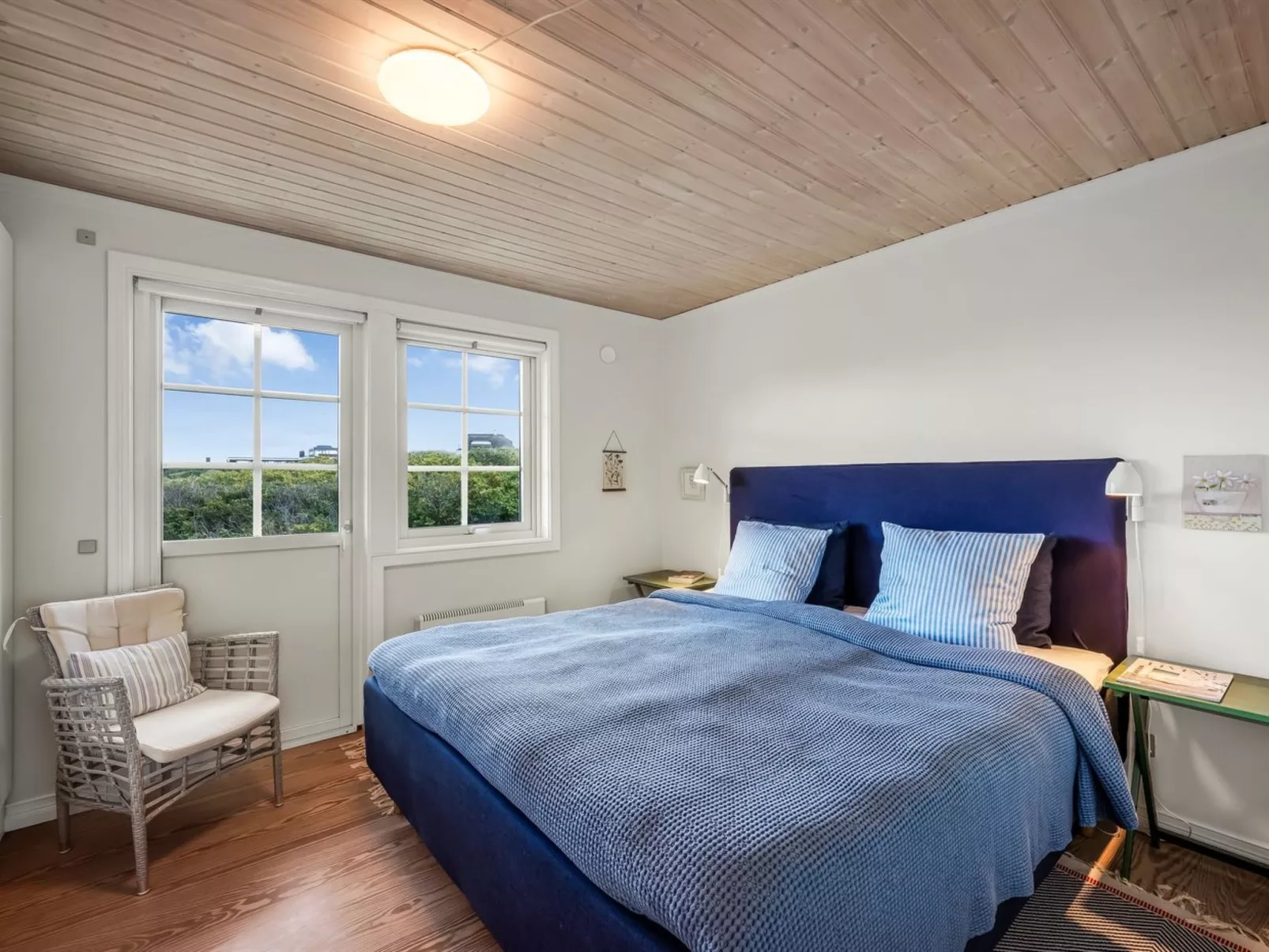 "Aise" - 75m from the sea-Inside