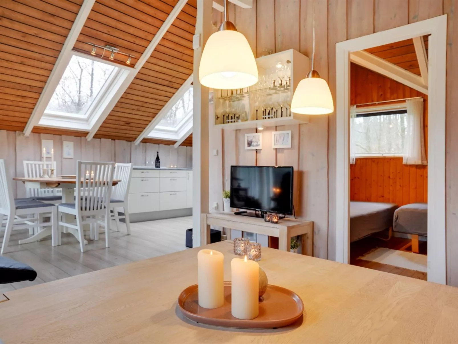 "Anninka" - 28km from the sea-Dedans