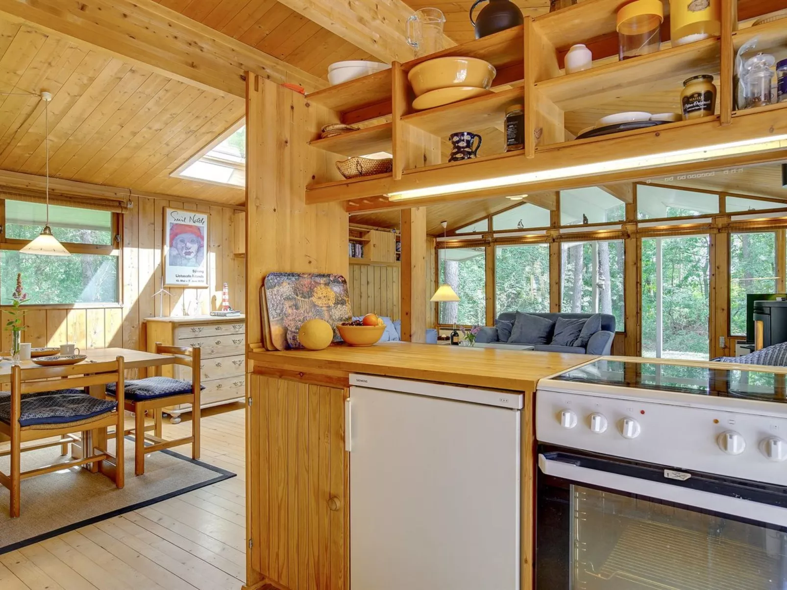 "Myrra" - 10m from the sea-Inside