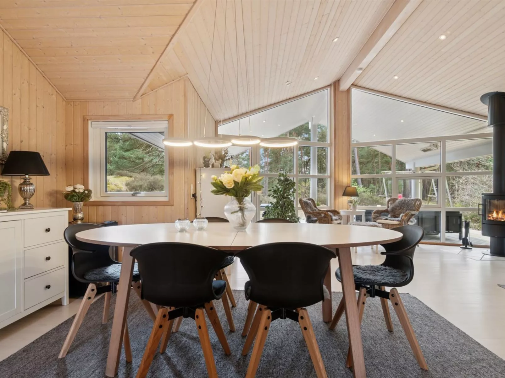 "Bergulv" - 75m from the sea-Dedans