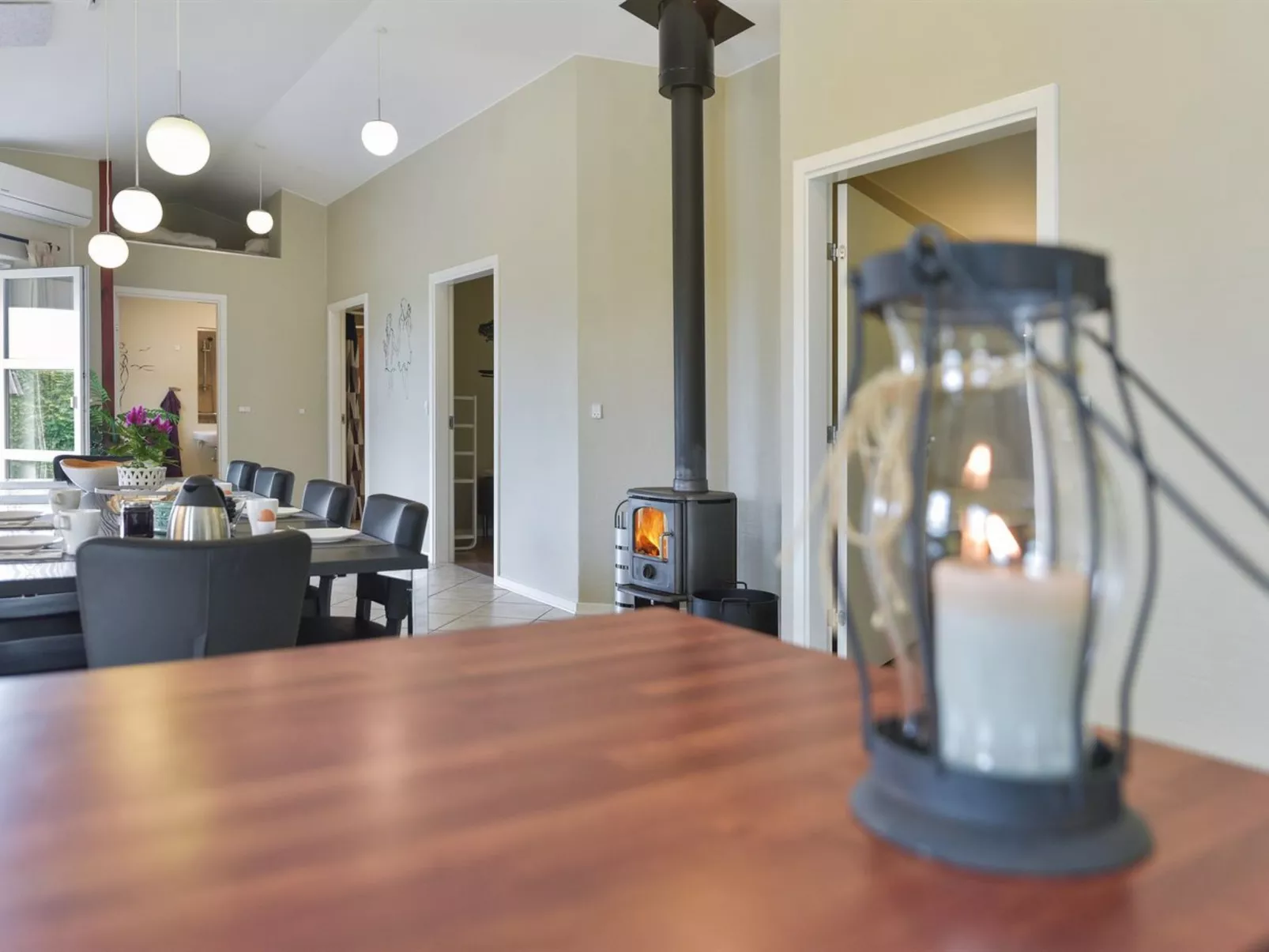 "Najdenka" - 25km from the sea-Drinnen