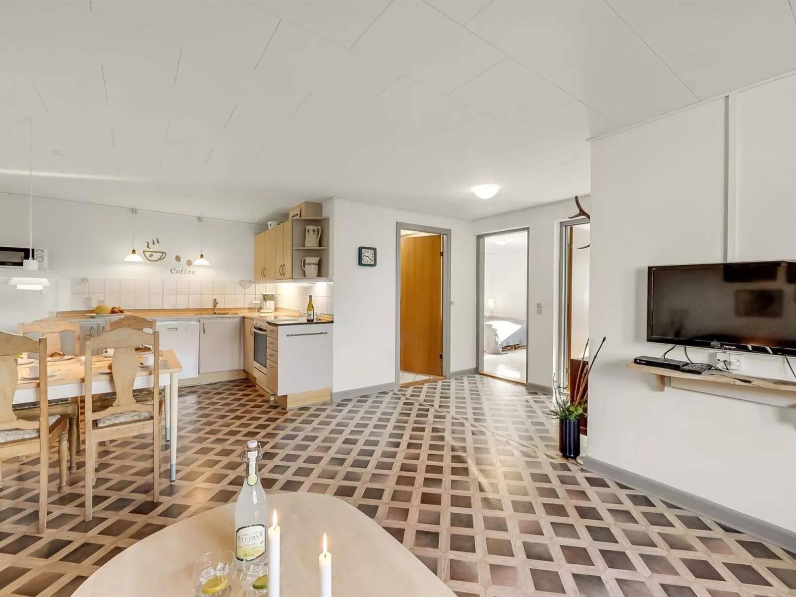 "Gertraude" - 17km to the fjord-Inside