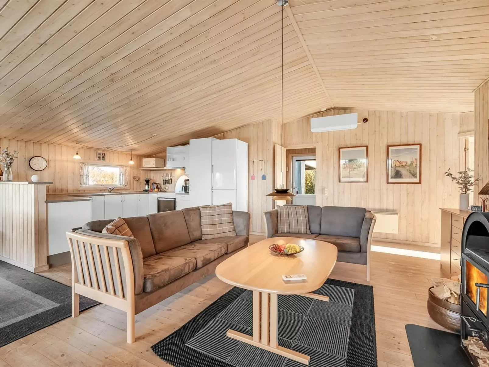 "Benjamina" - 530m to the fjord-Dedans