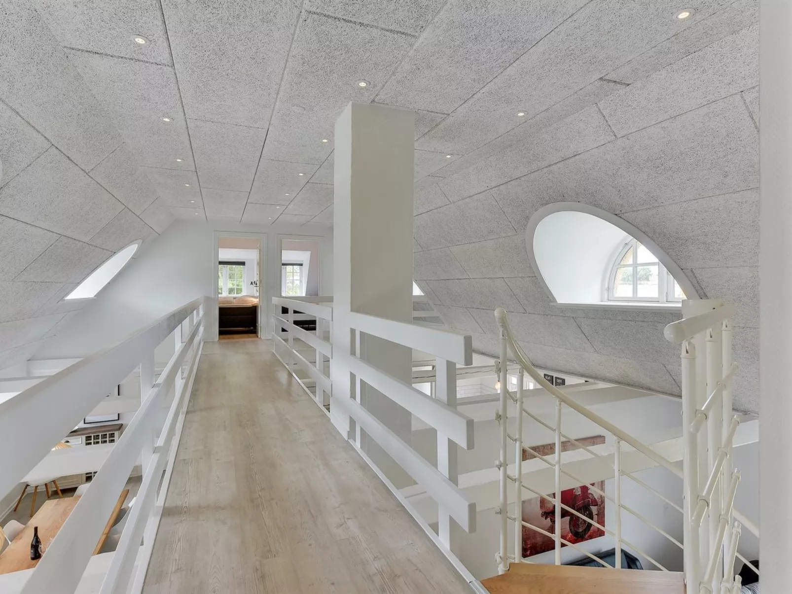 "Alitta" - 27km from the sea-Inside