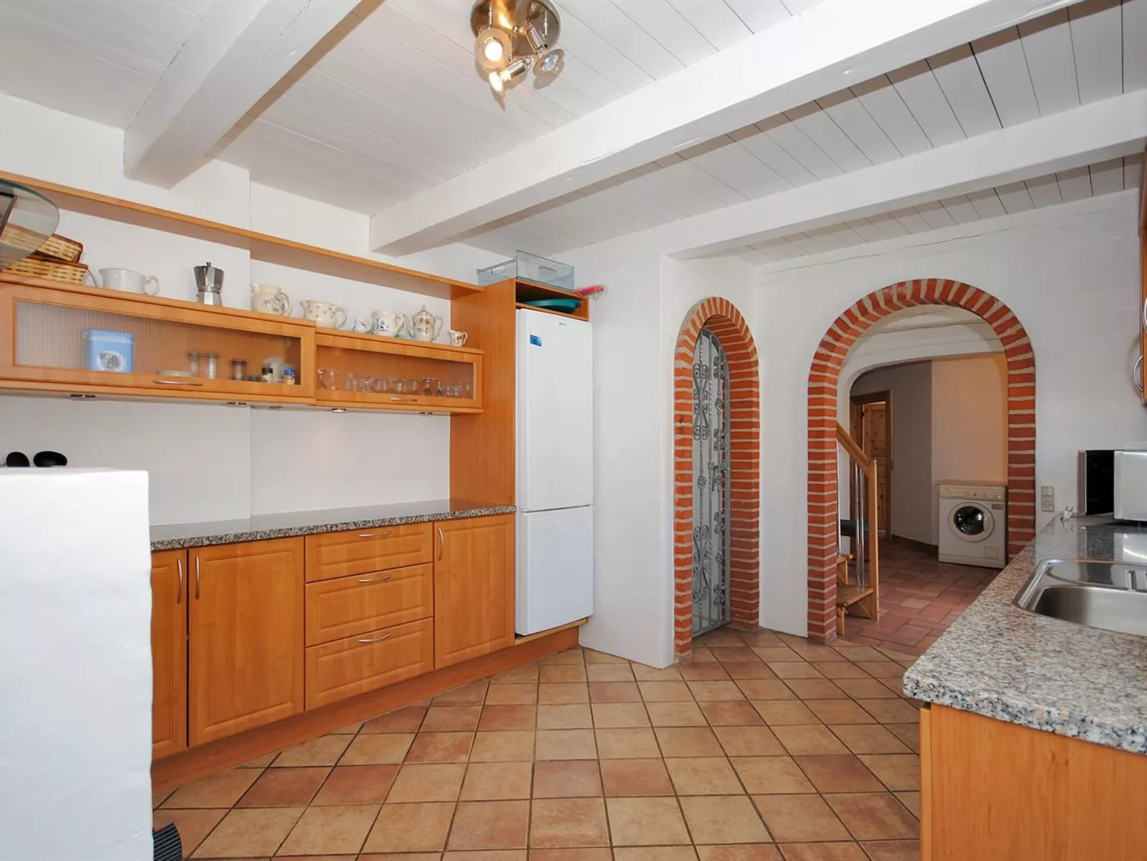 "Alois" - 1km to the fjord-Inside