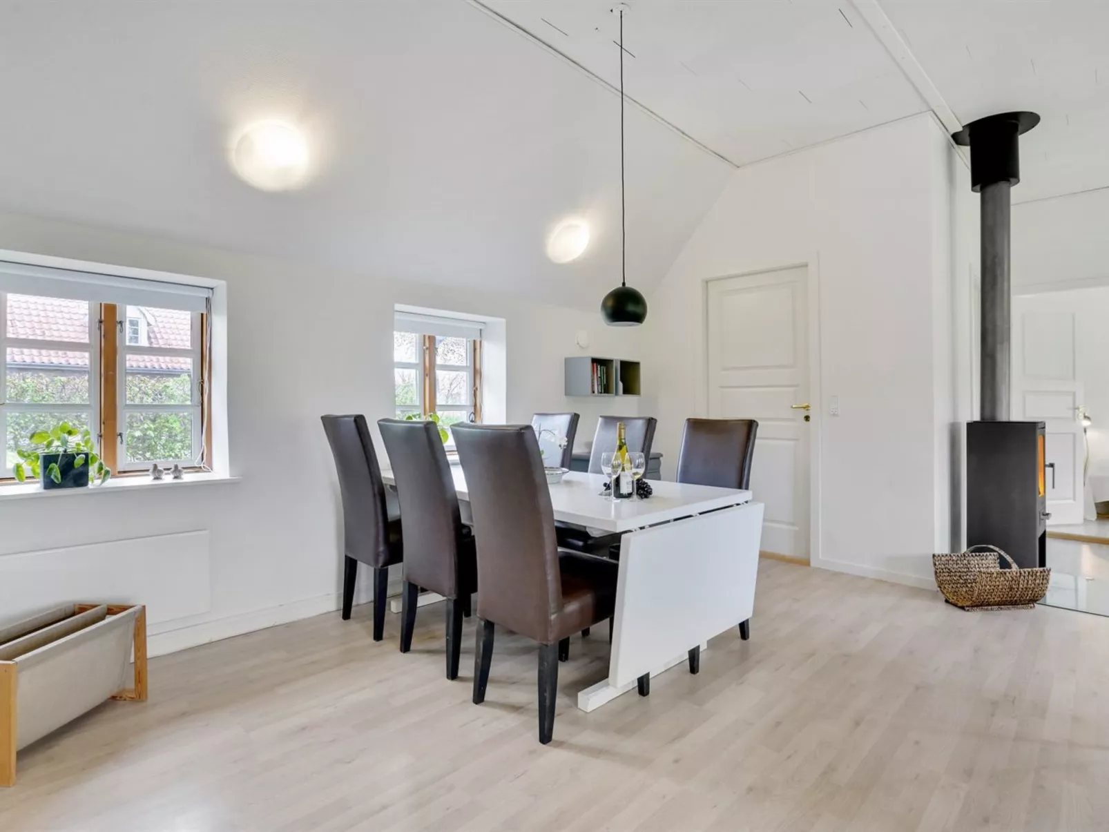 "Filippus" - 30km from the sea-Dedans