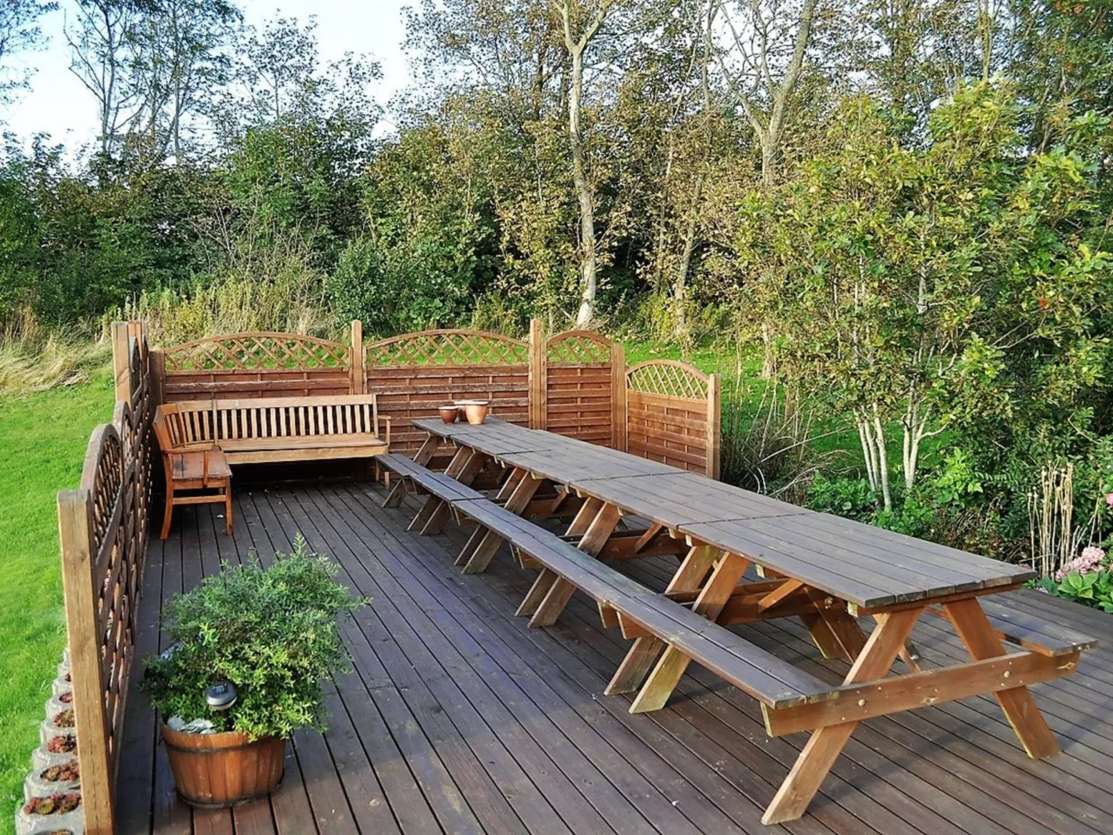 "Millie" - 3km to the fjord-Outside