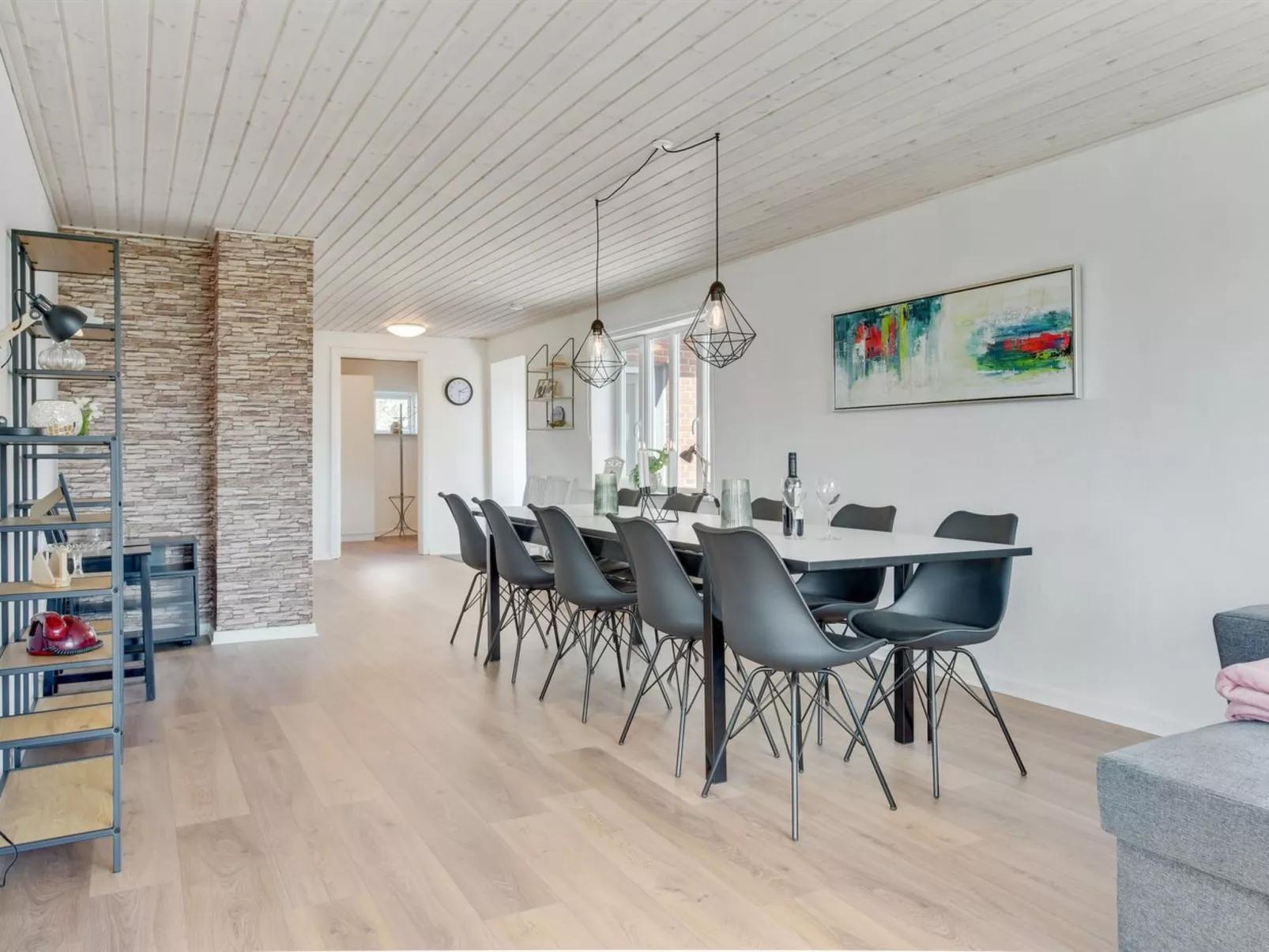 "Iina" - 13km from the sea-Drinnen