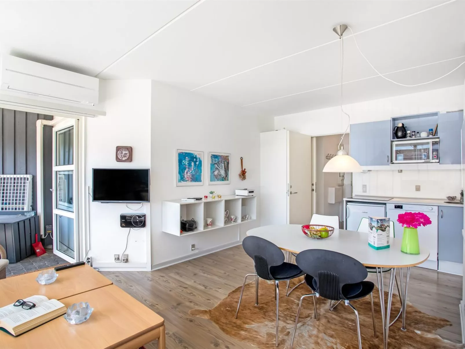 "Milly" - 100m from the sea-Dedans