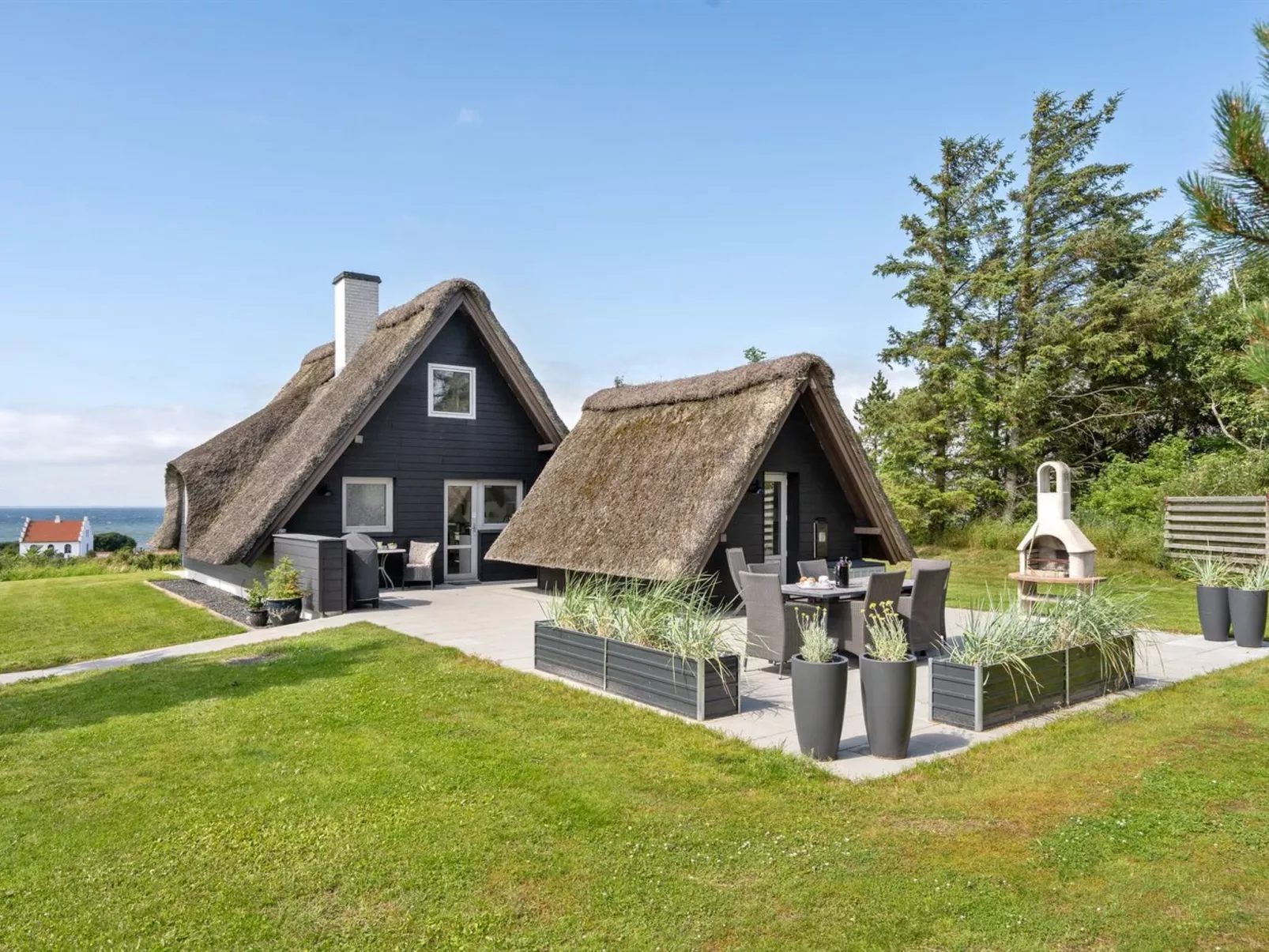 "Aranja" - 300m to the fjord-Outside