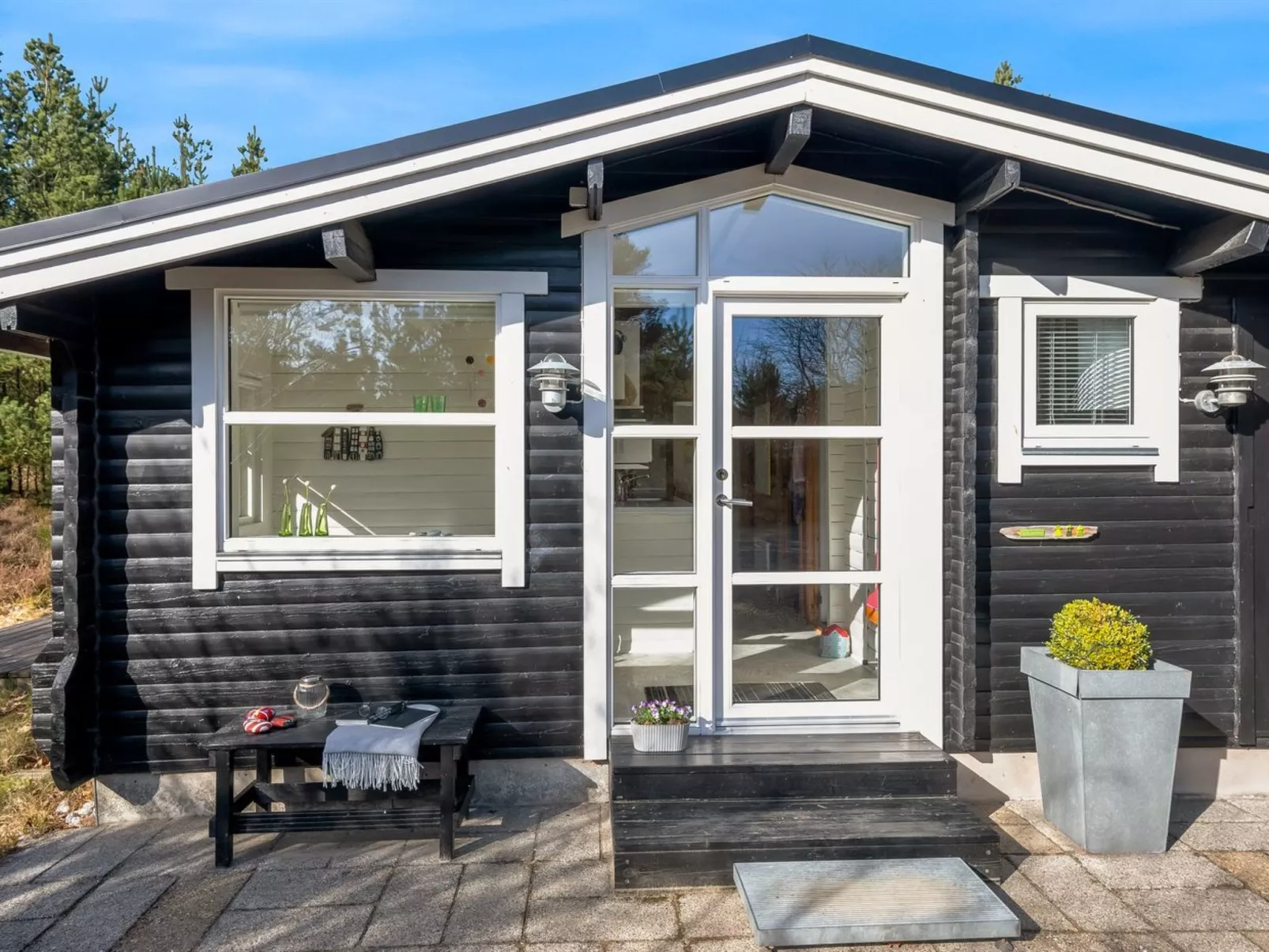 "Florense" - 2.5km from the sea-Outside