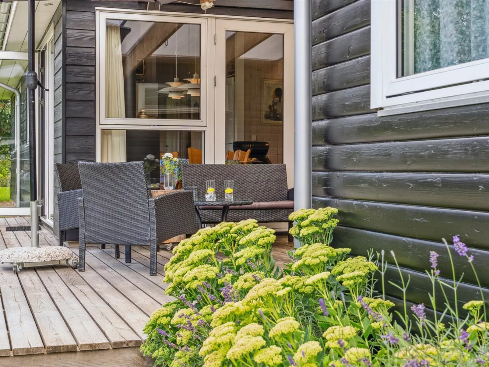 "Rikus" - 300m from the sea-Draußen