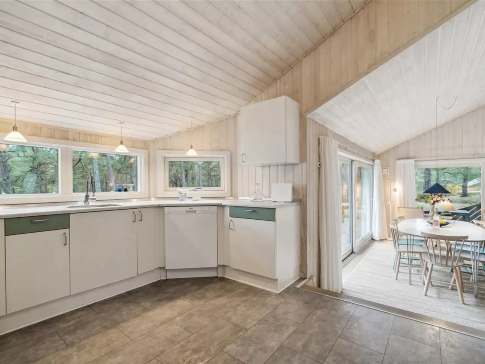 "Micaela" - 450m from the sea-Inside