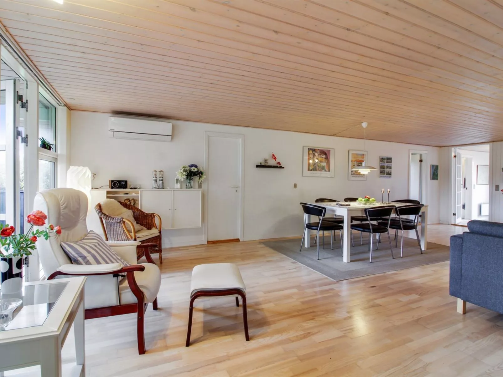 "Wisti" - 600m from the sea-Inside