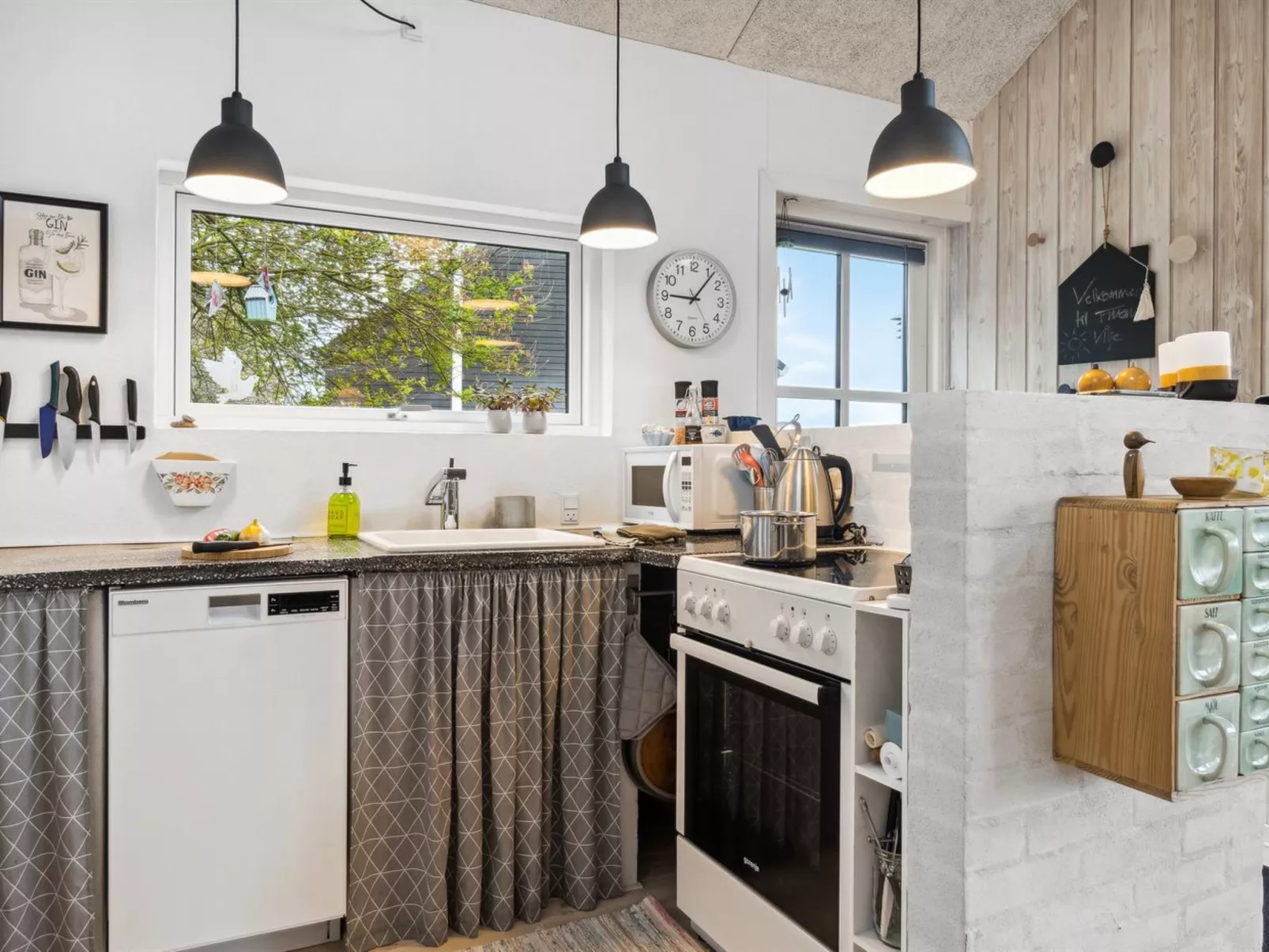 "Benni" - 75m to the fjord-Inside