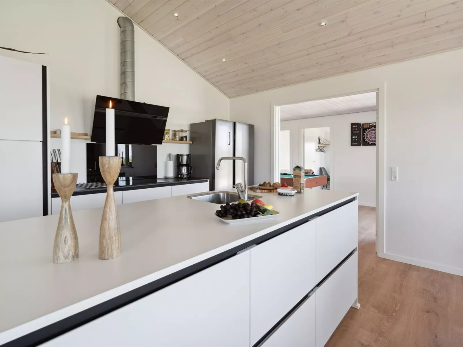 "Ika" - 450m from the sea-Inside