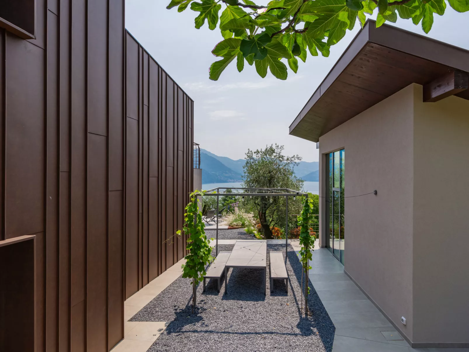 Villa Gau'-Outside