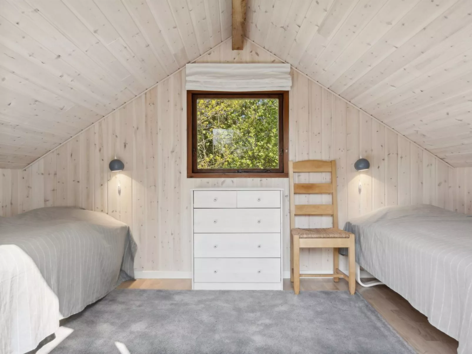 "Irlin" - 600m from the sea-Inside