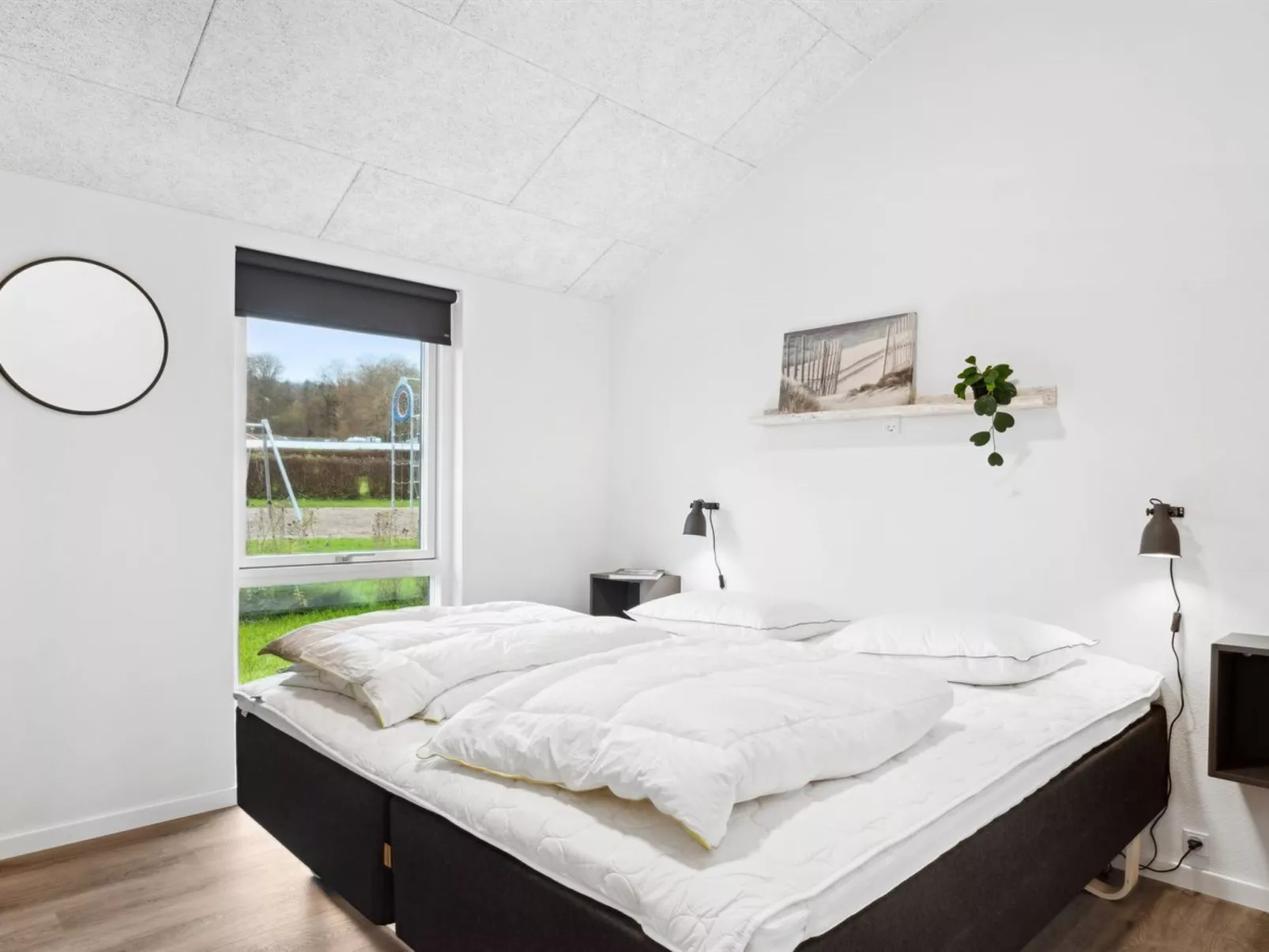 "Clare" - 100m from the sea-Inside