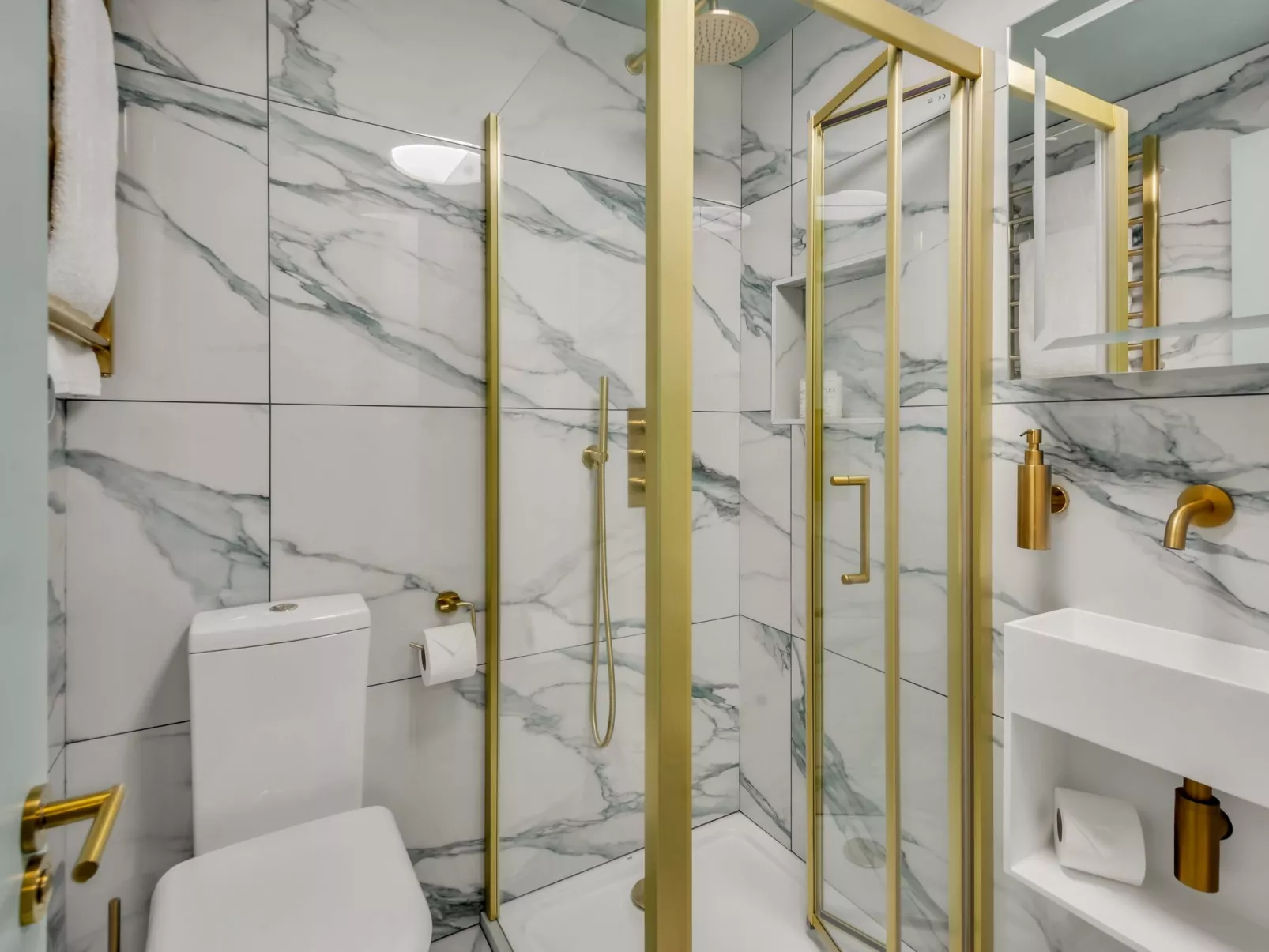 Kensington 1 bedroom apt-Dedans