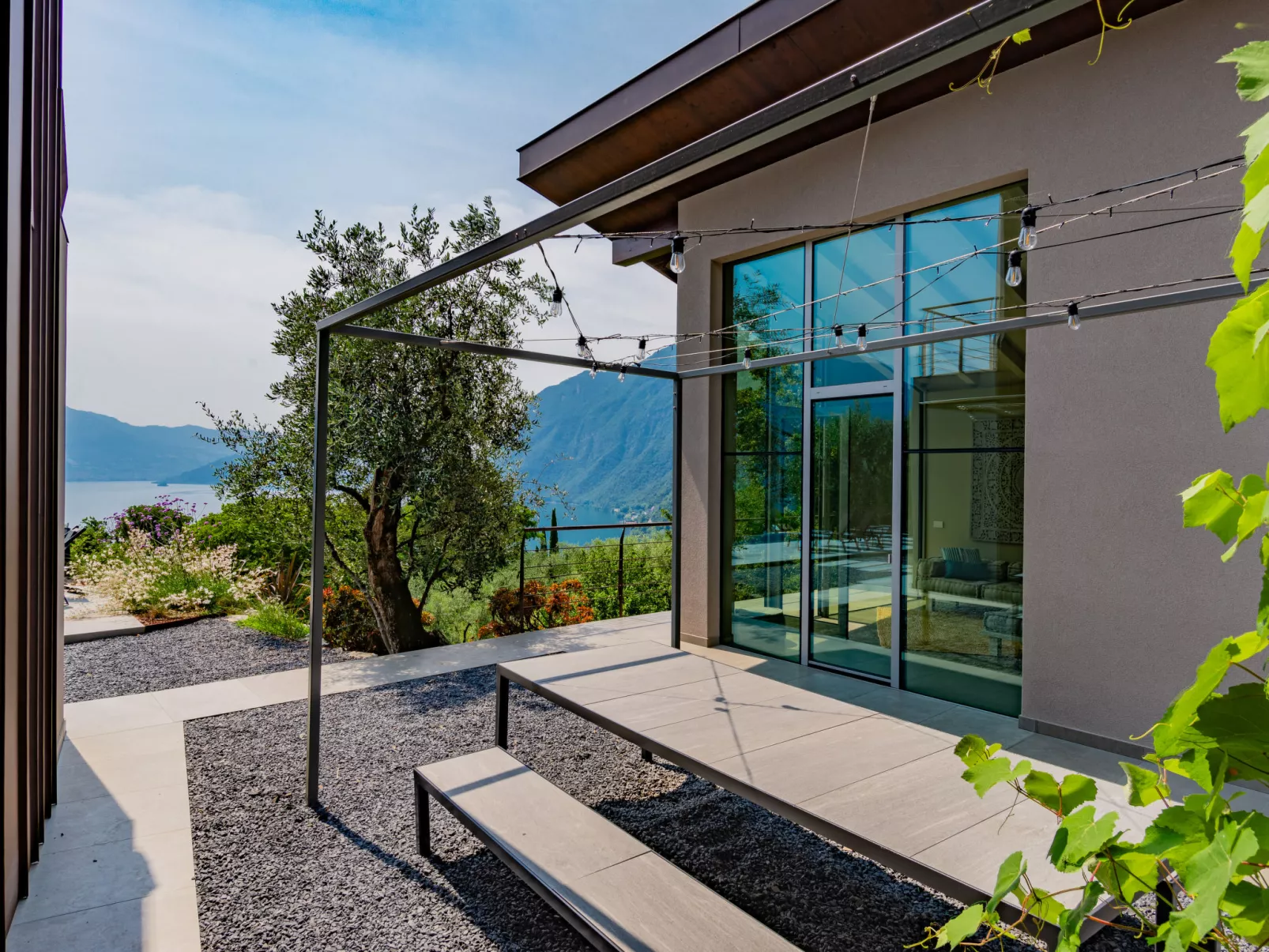 Villa Gau'-Outside