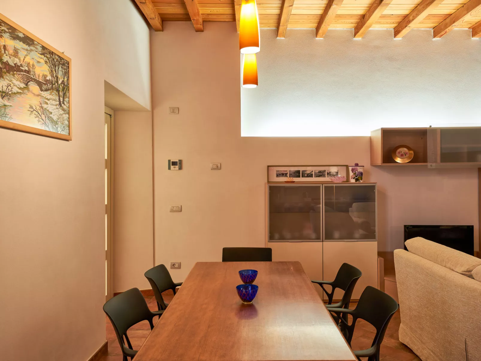 La Cascina-Inside