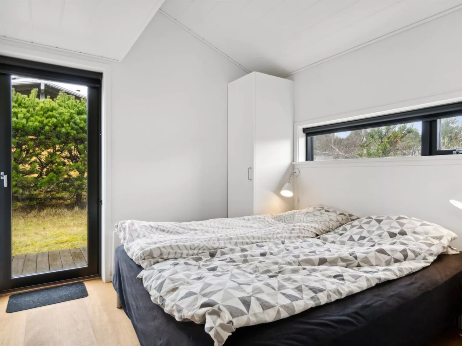 "Einette" - 100m from the sea-Inside