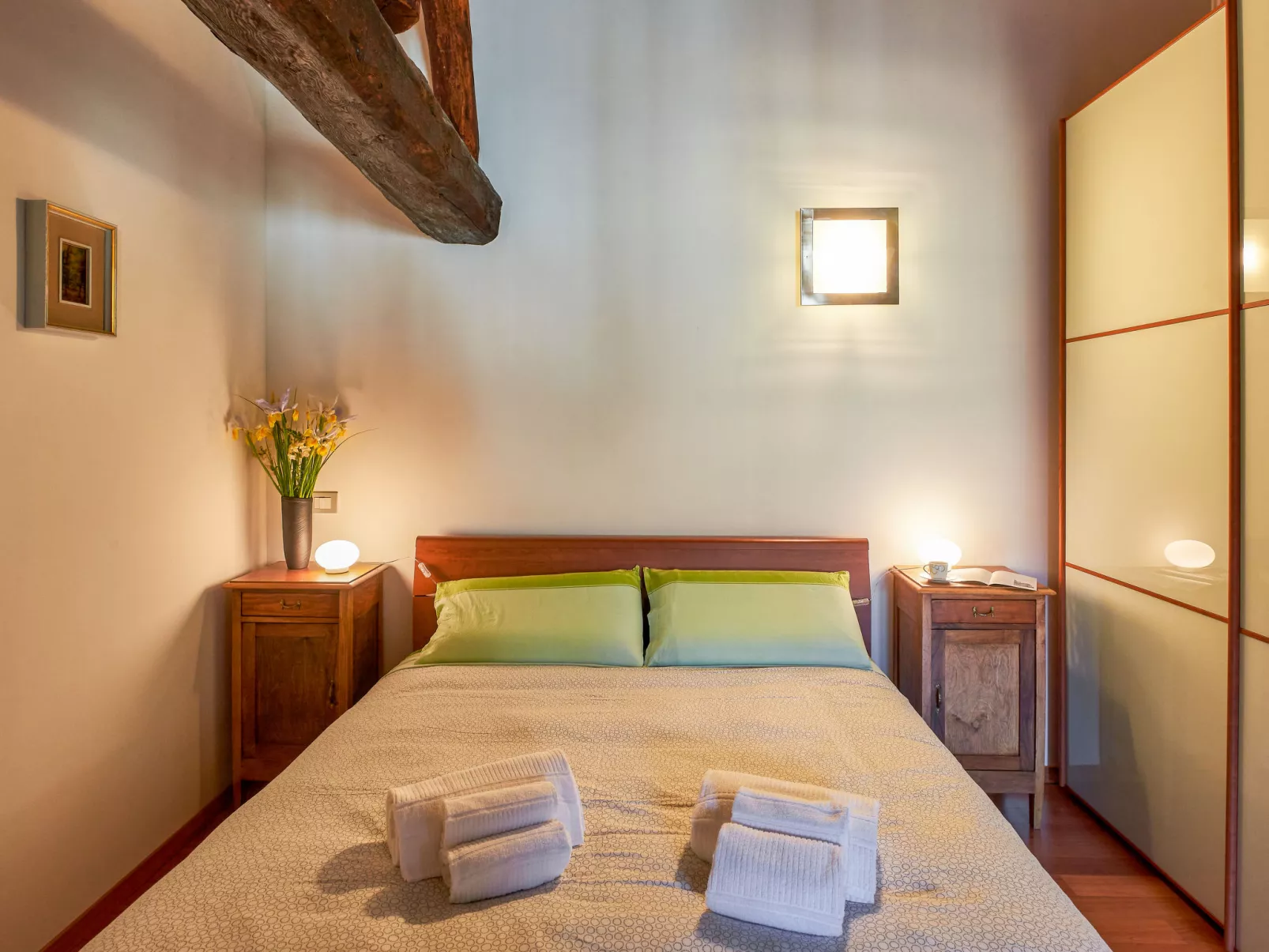 La Cascina-Inside