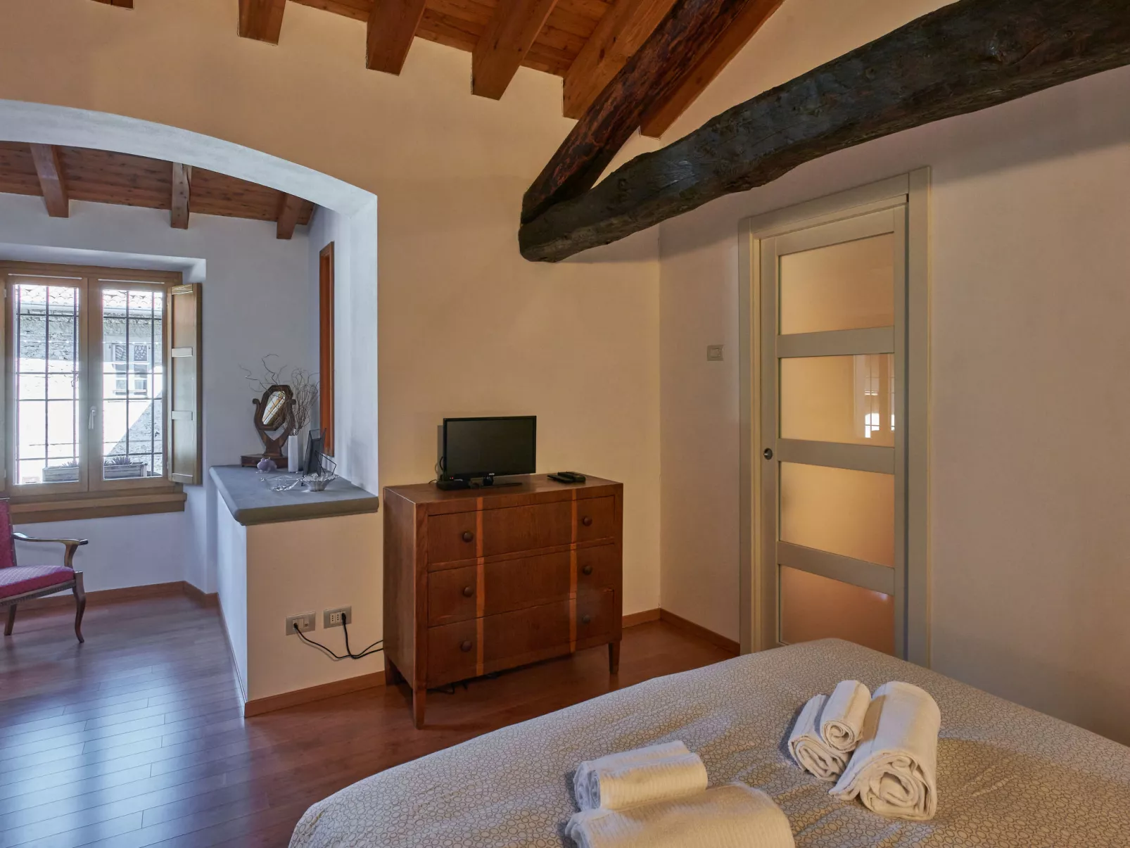 La Cascina-Inside