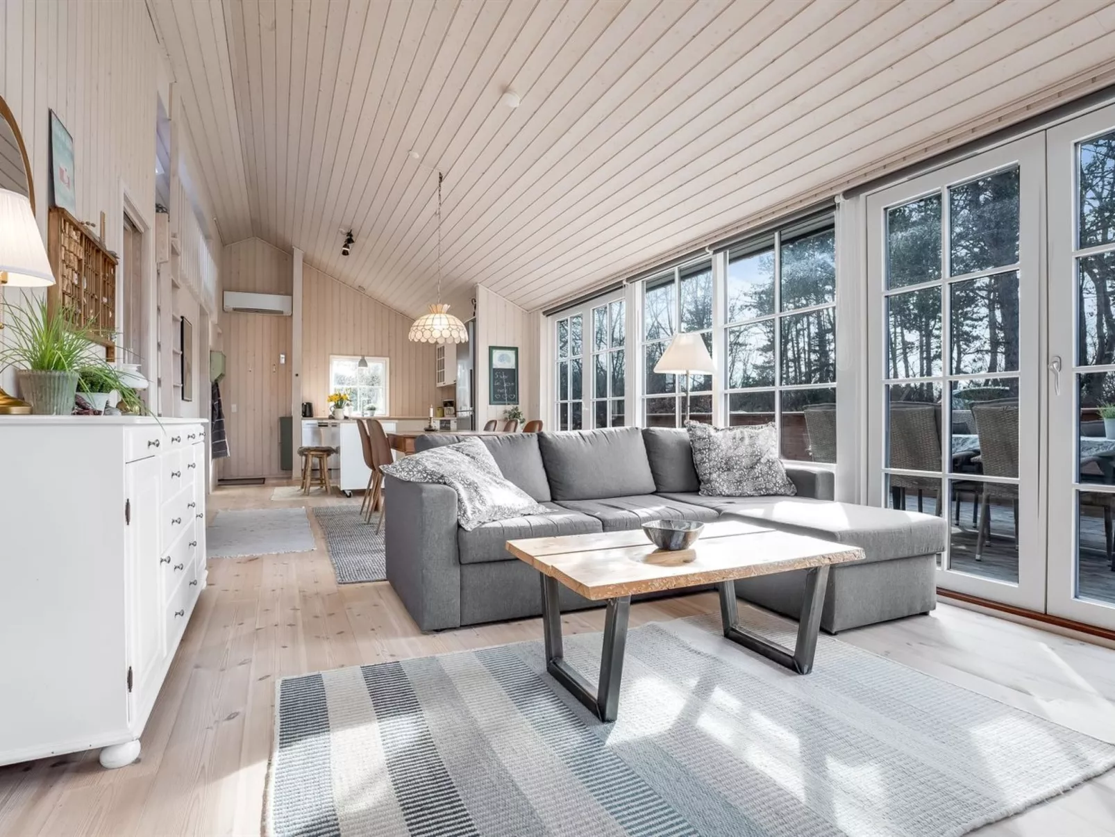 "Preben" - 50m from the sea-Inside