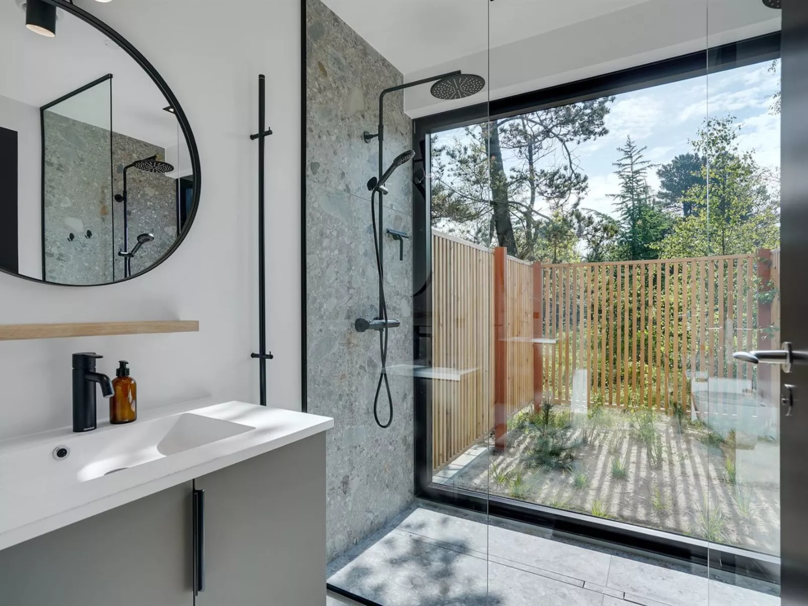 "Stellan" - 1.4km from the sea-Drinnen