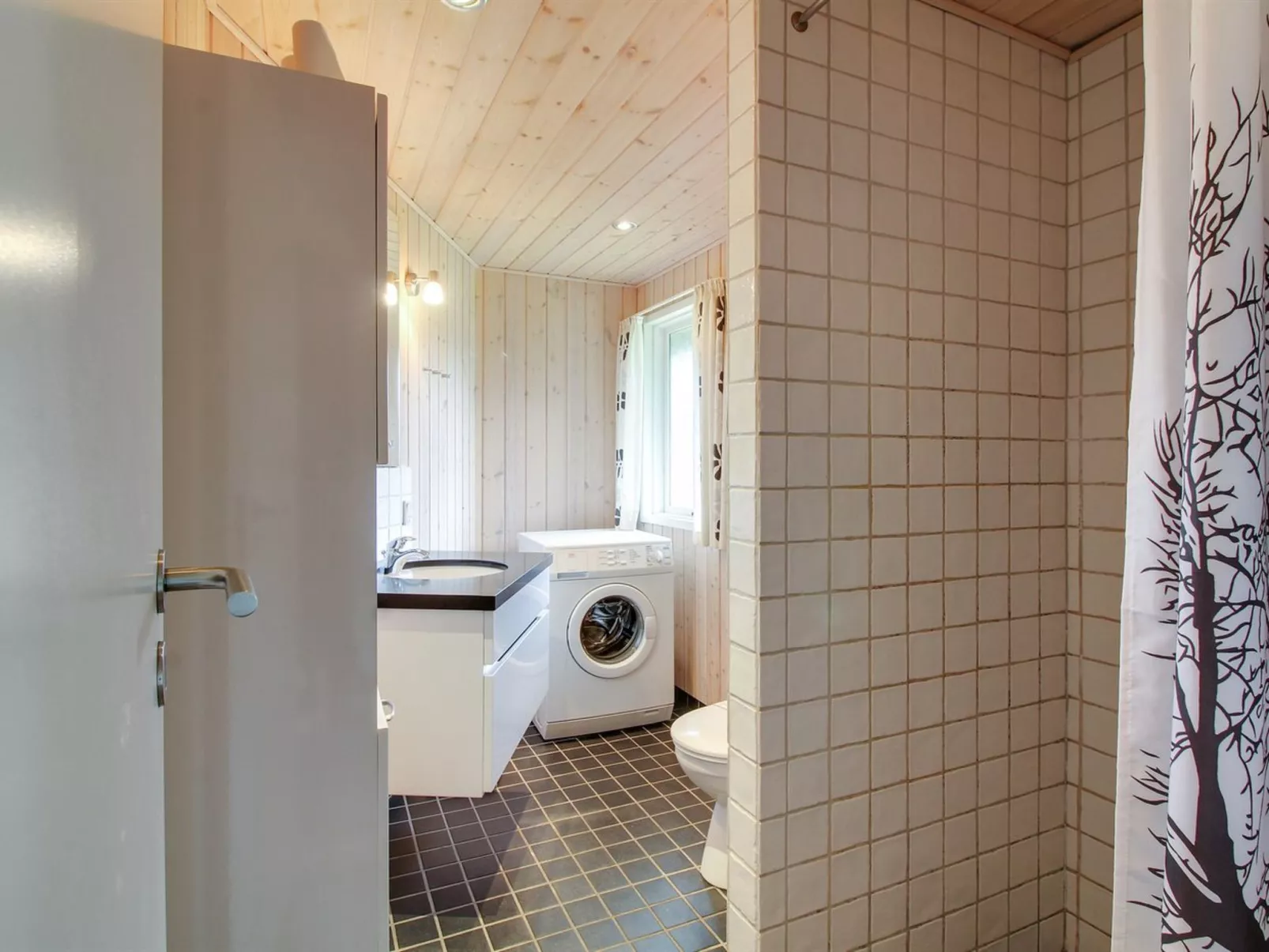 "Eetu" - 1.3km from the sea-Dedans