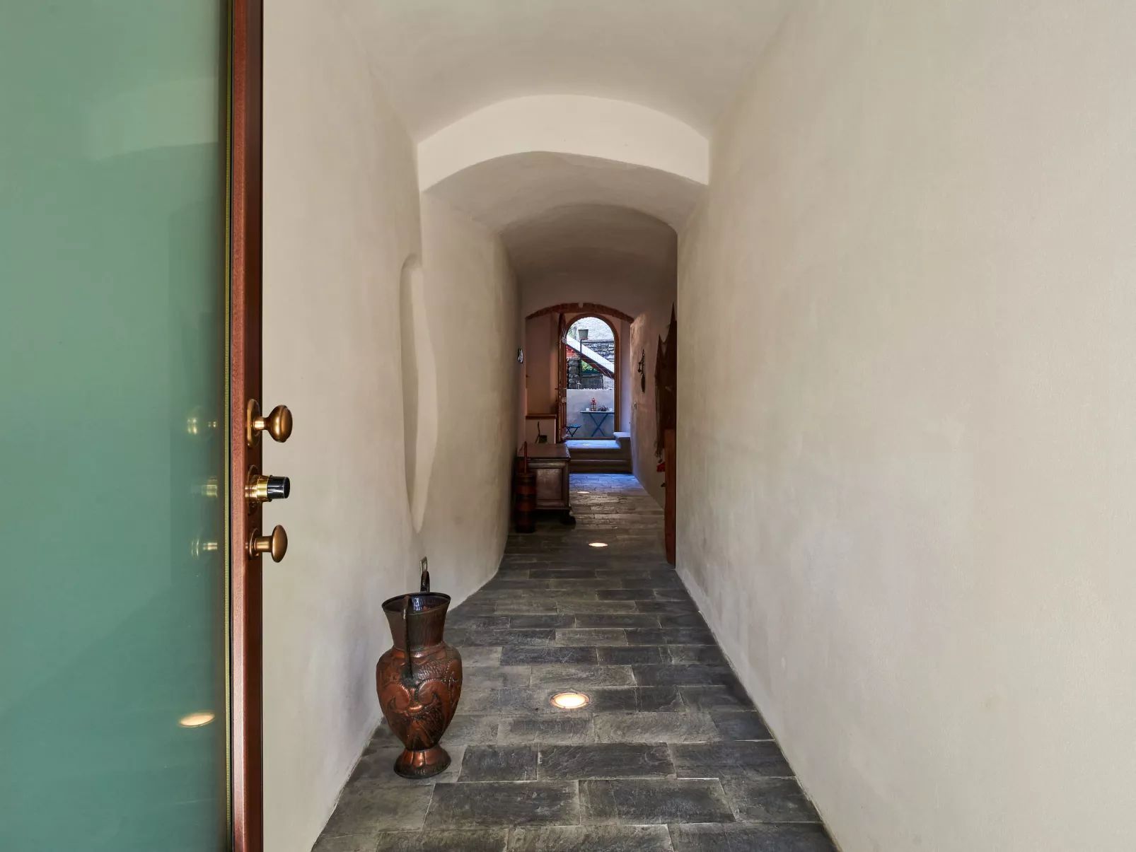 La Cascina-Outside
