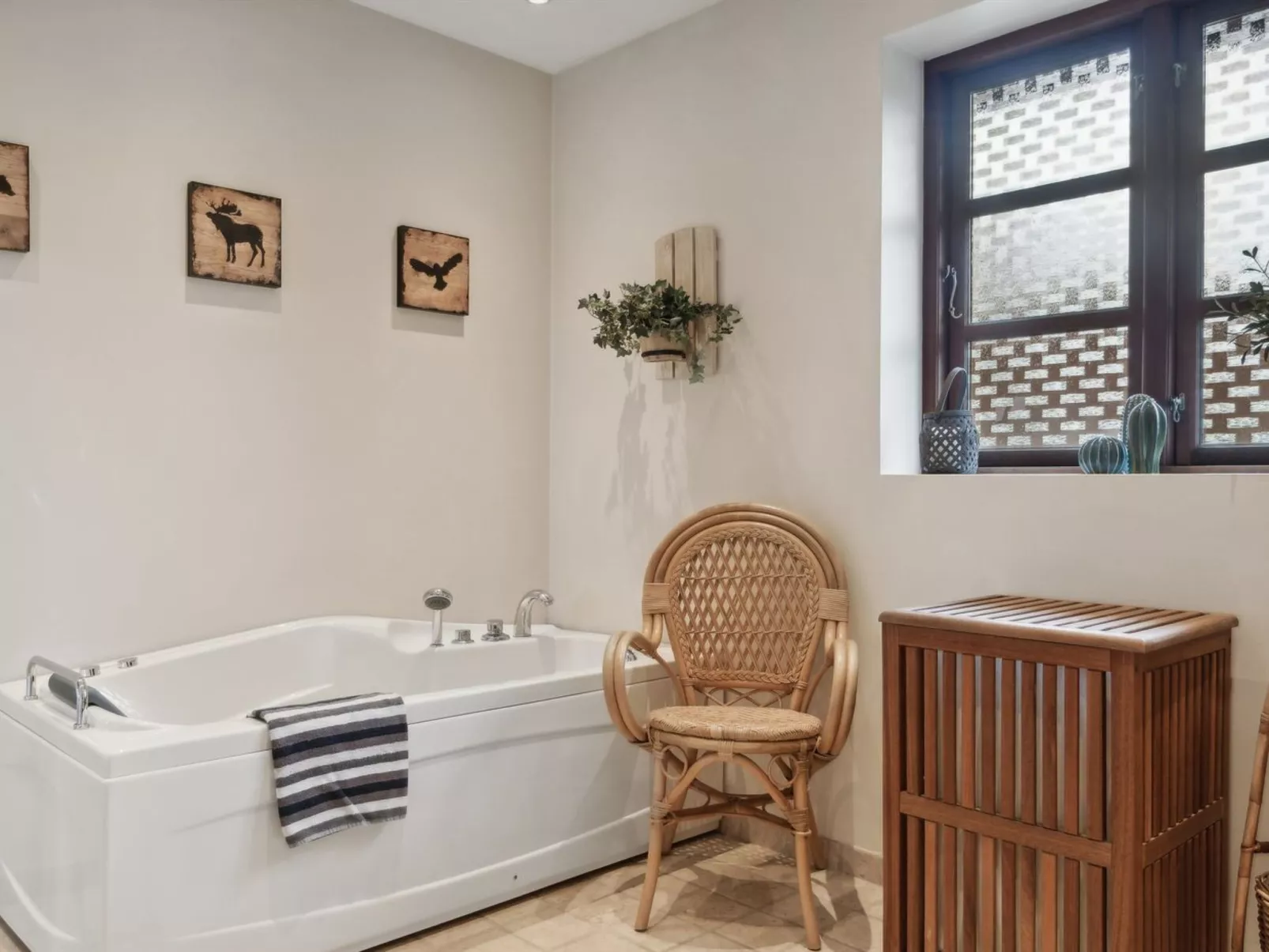 "Nantje" - 560m to the fjord-Inside